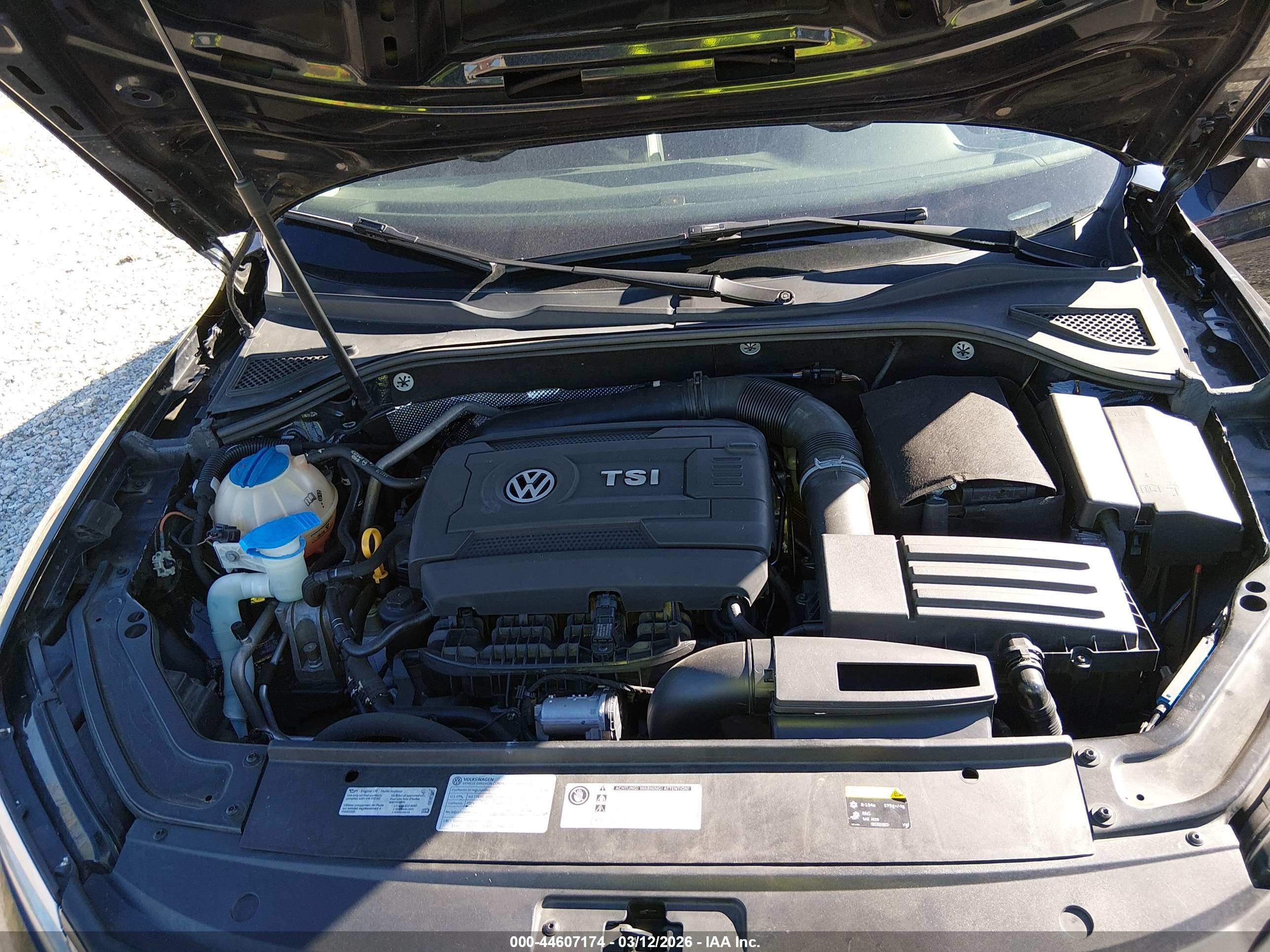 VOLKSWAGEN PASSAT image 10