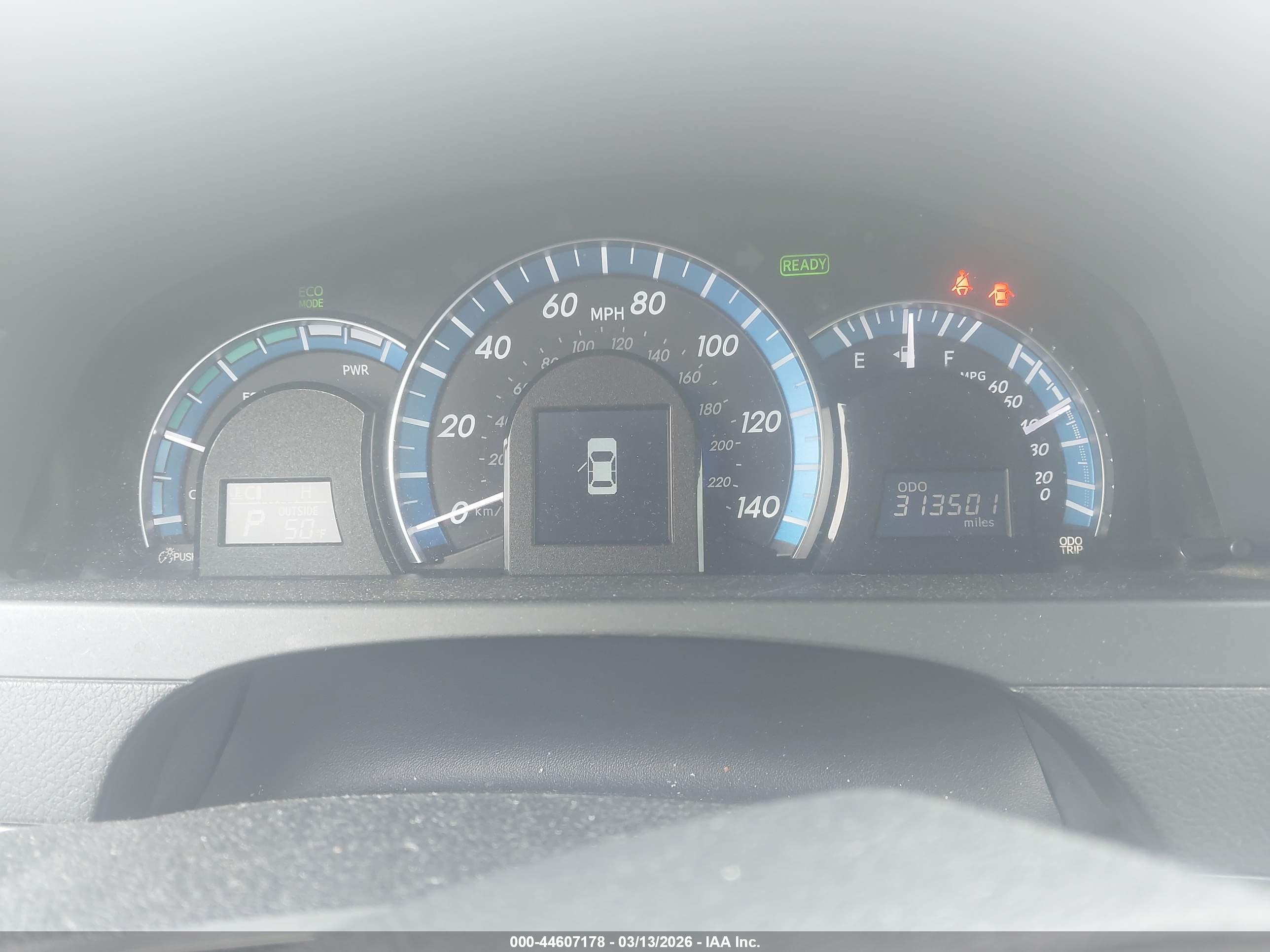 TOYOTA CAMRY image 7