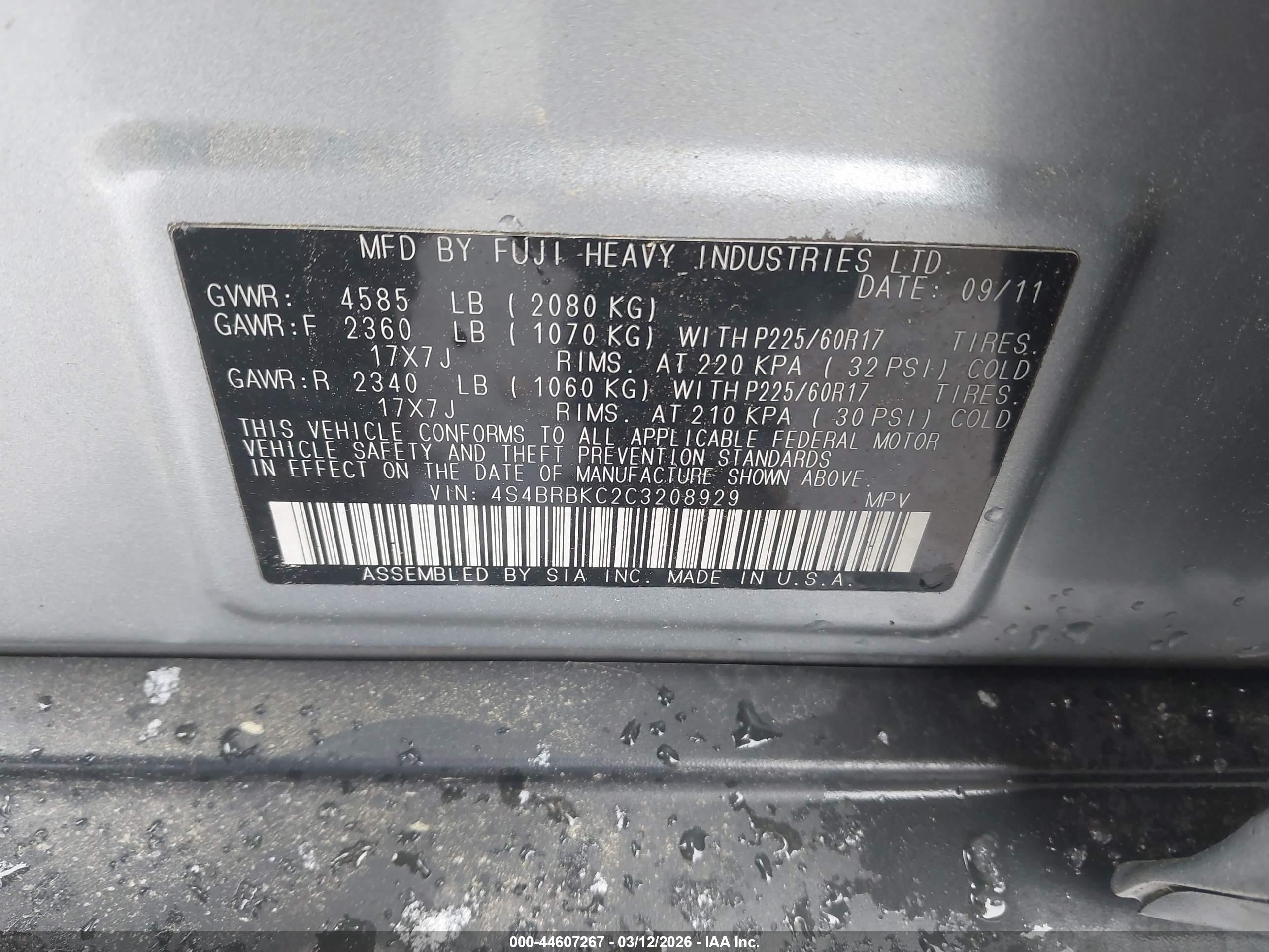 SUBARU OUTBACK image 9