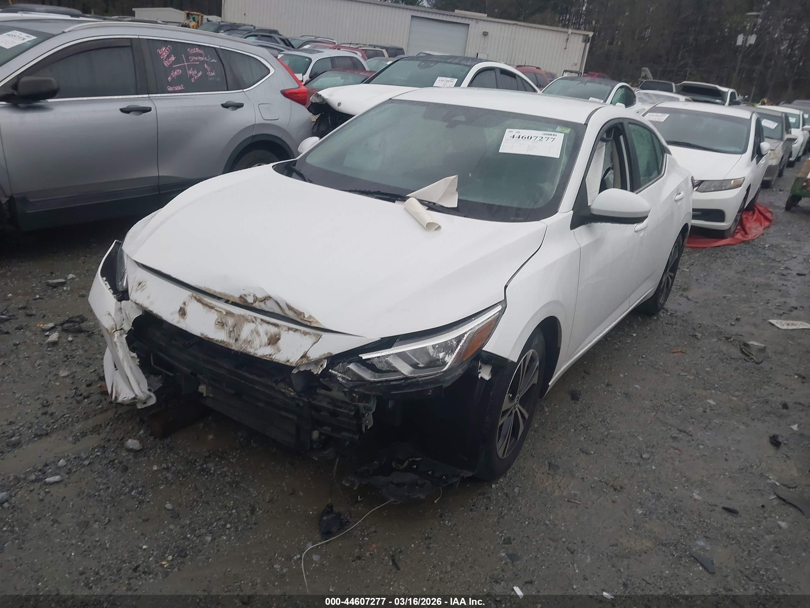 NISSAN SENTRA image 2
