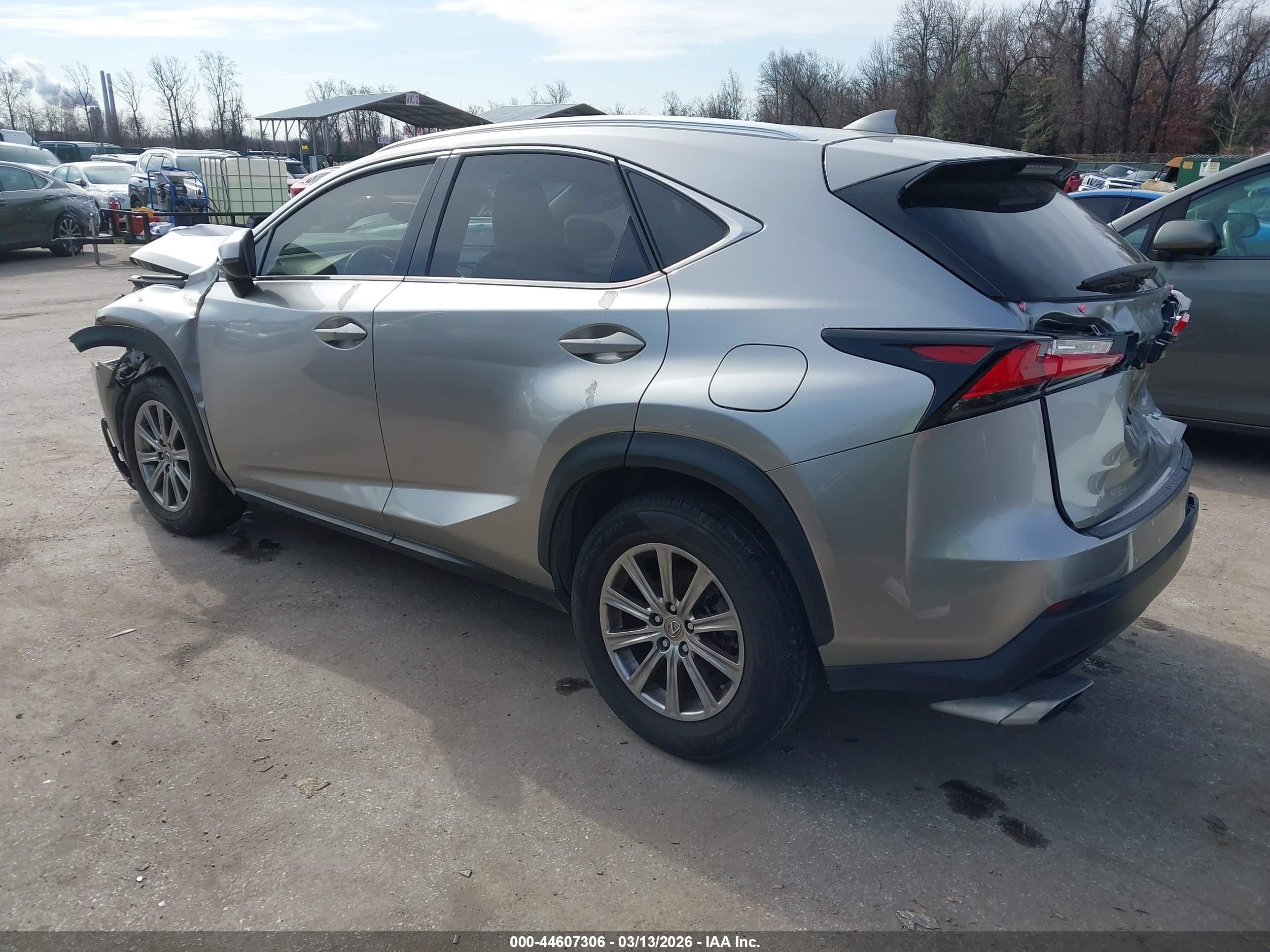 LEXUS NX image 3