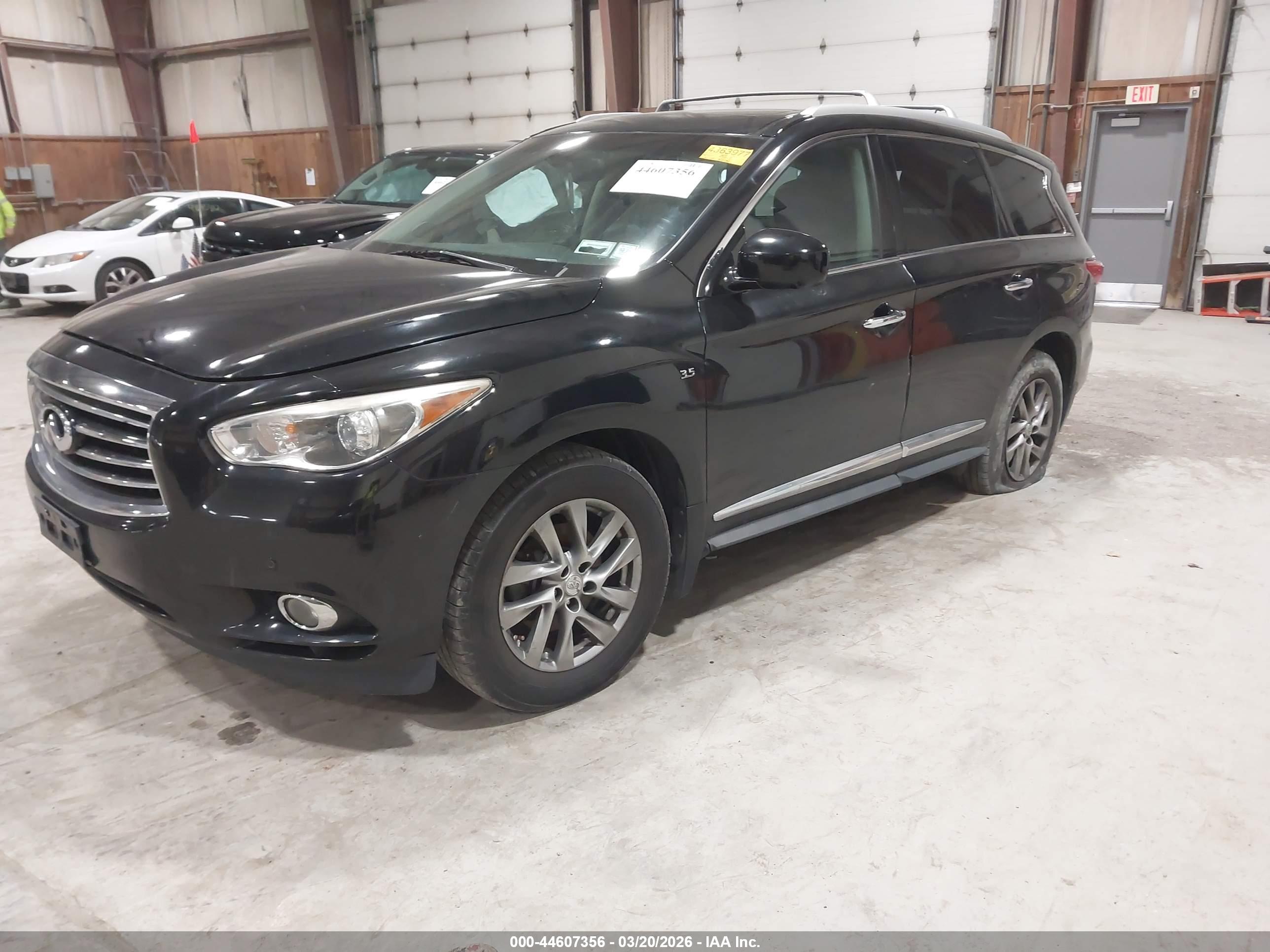 INFINITI QX60 image 2