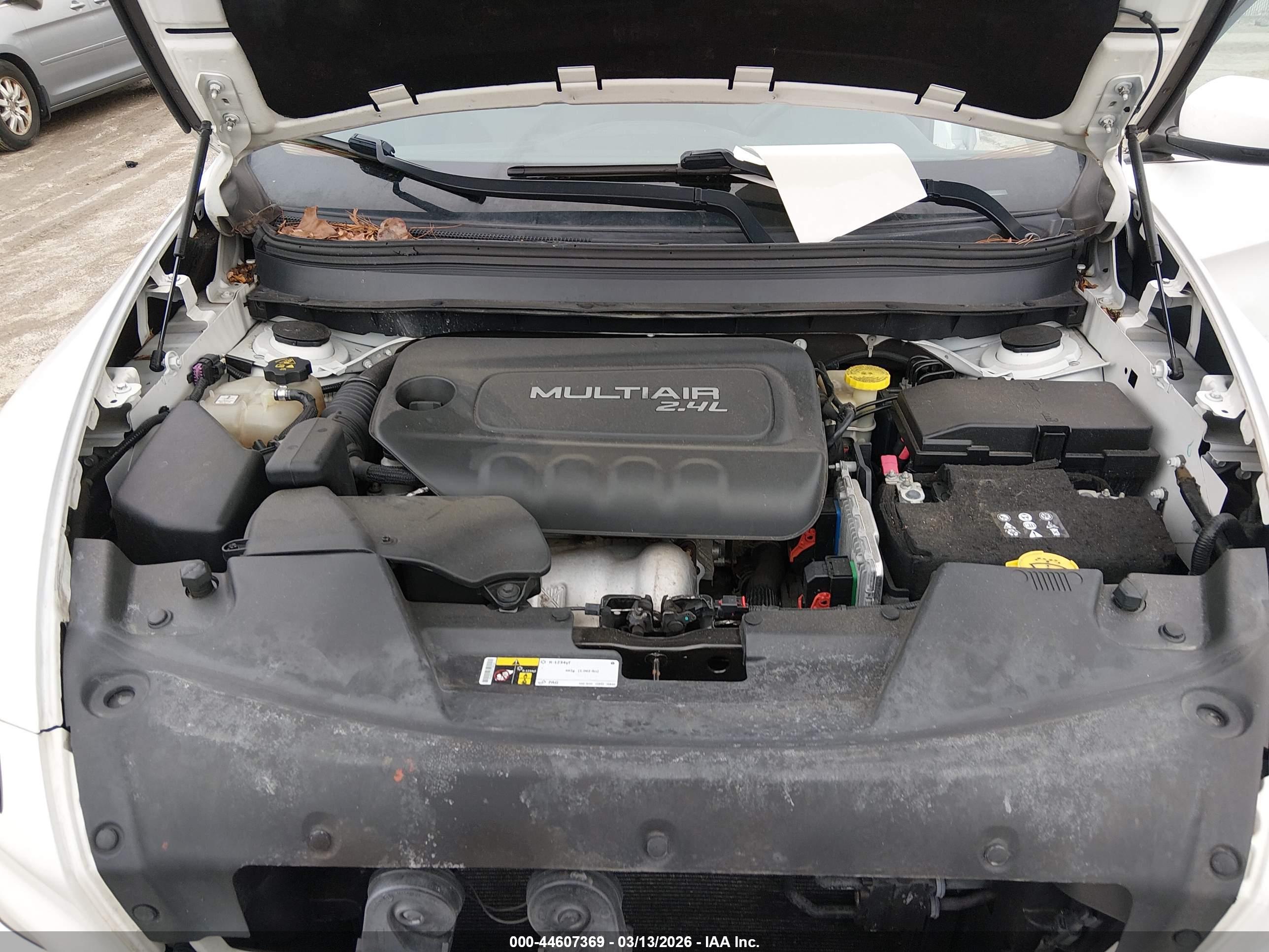 JEEP CHEROKEE image 10