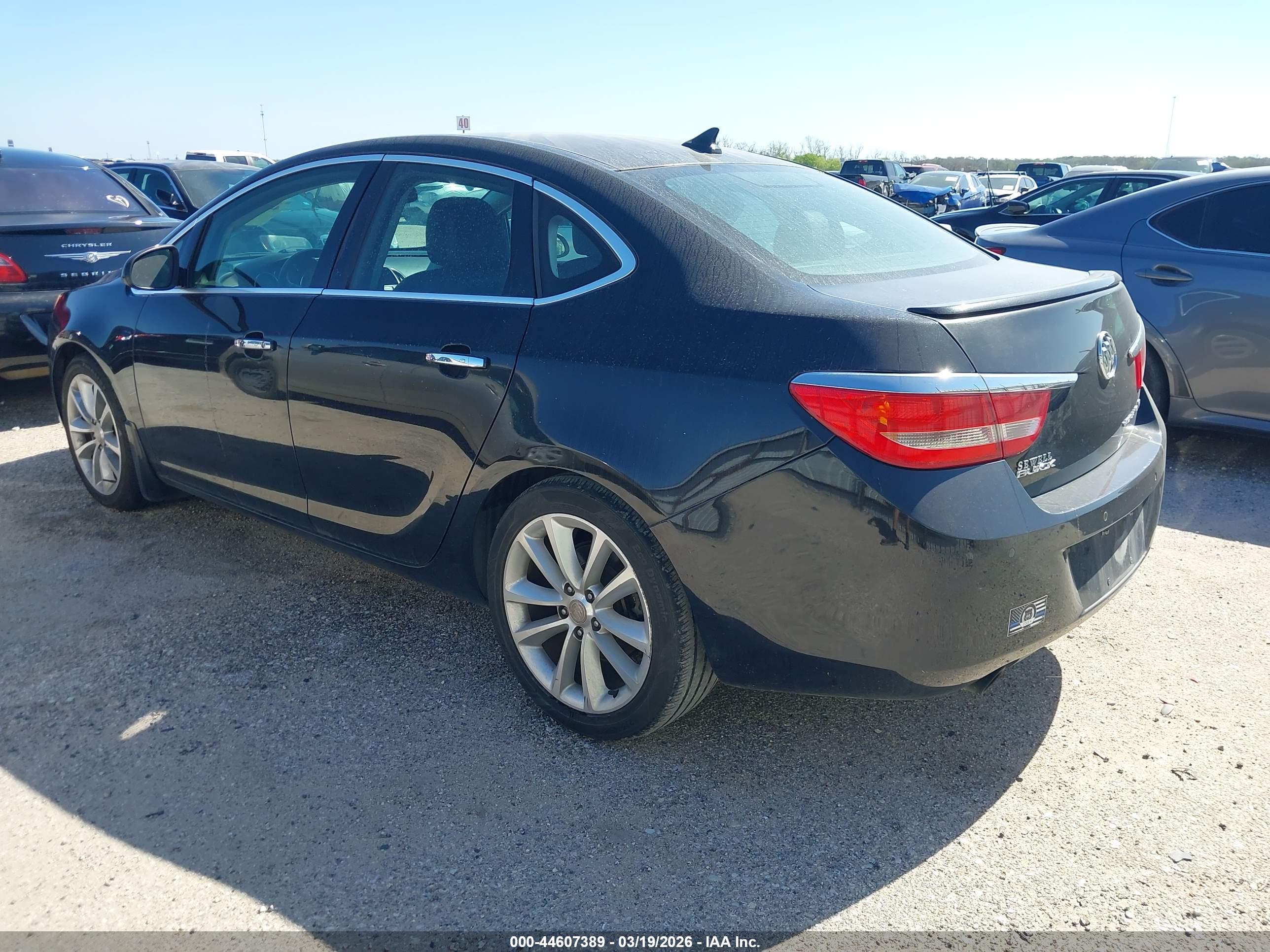 BUICK VERANO image 3