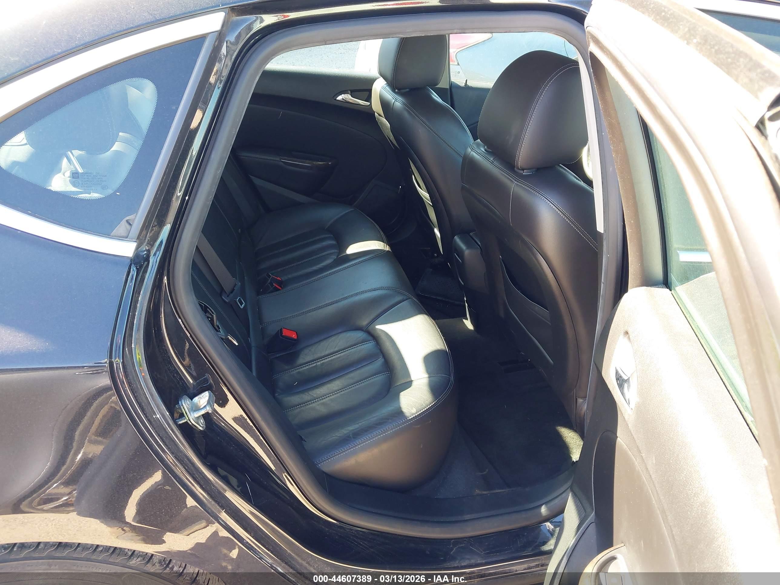 BUICK VERANO image 8