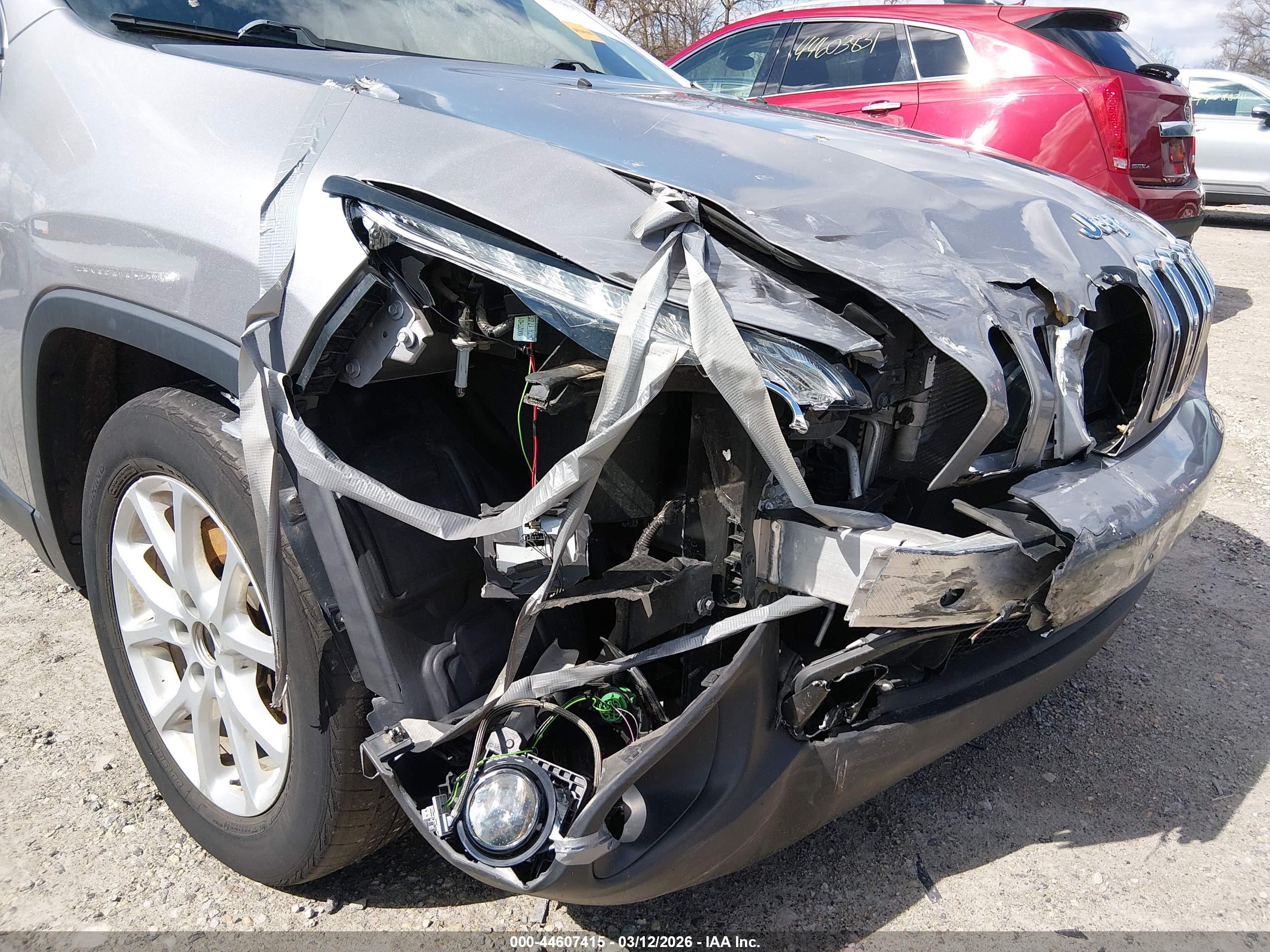 JEEP CHEROKEE image 6