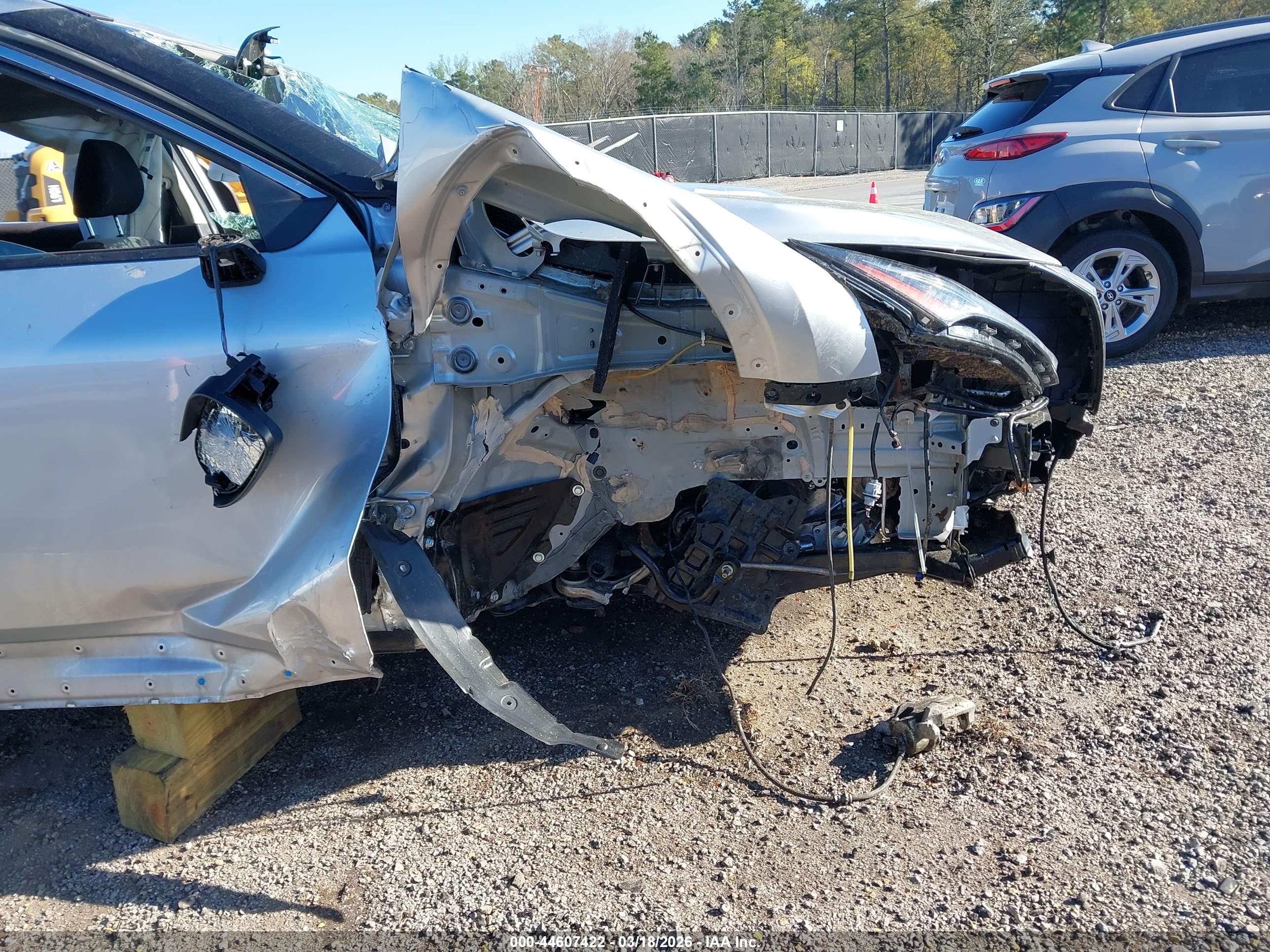 NISSAN ROGUE image 6