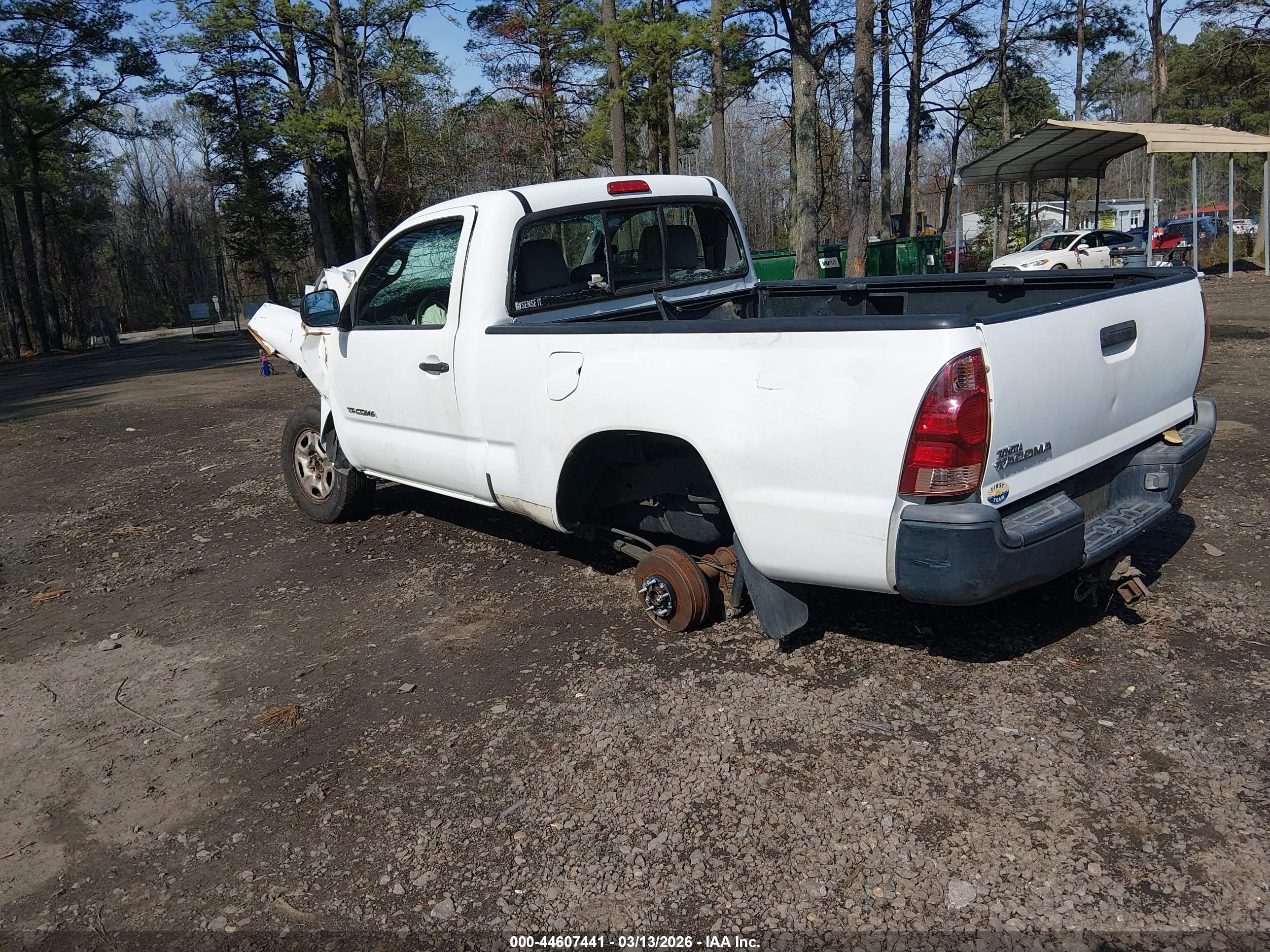 TOYOTA TACOMA image 3