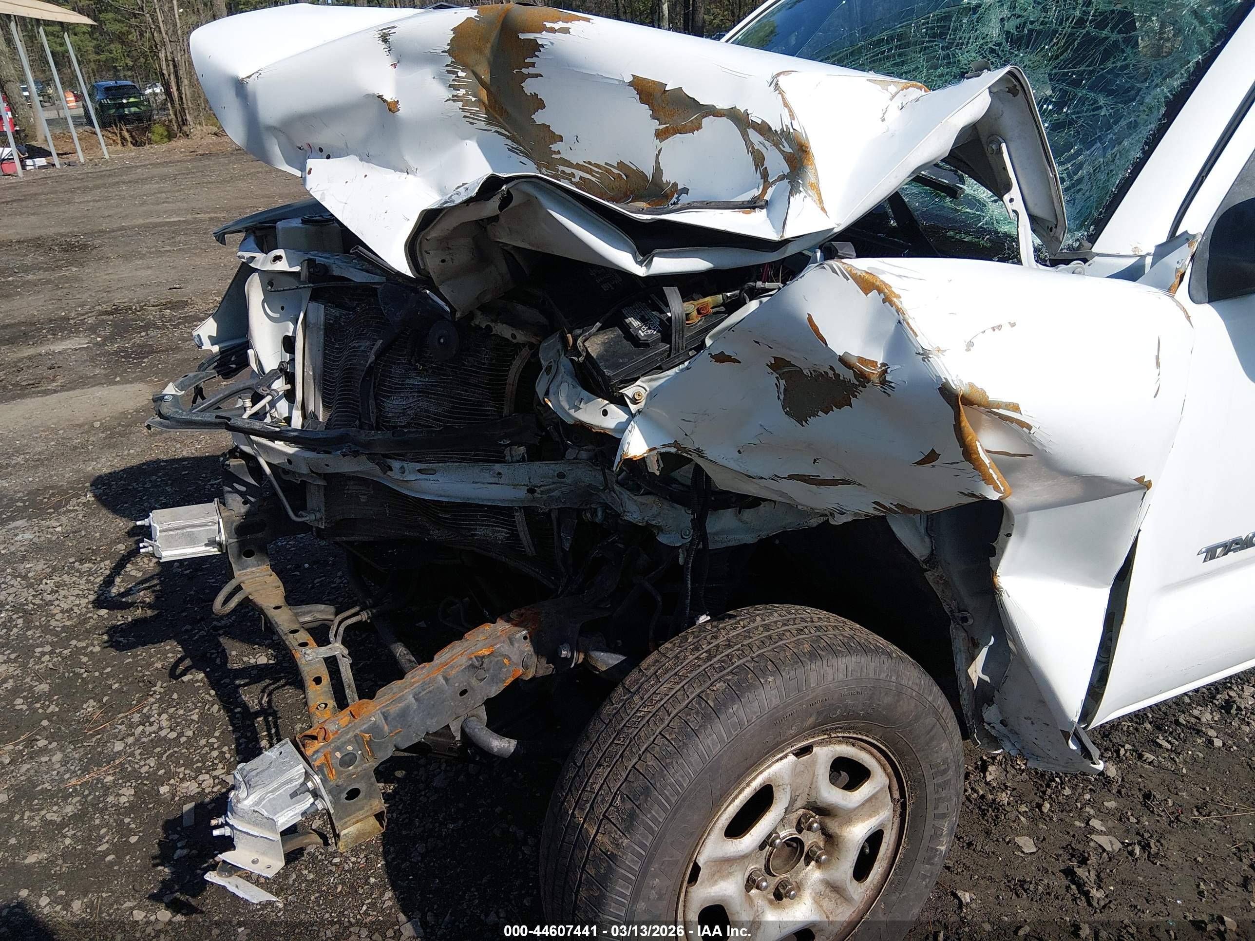 TOYOTA TACOMA image 6