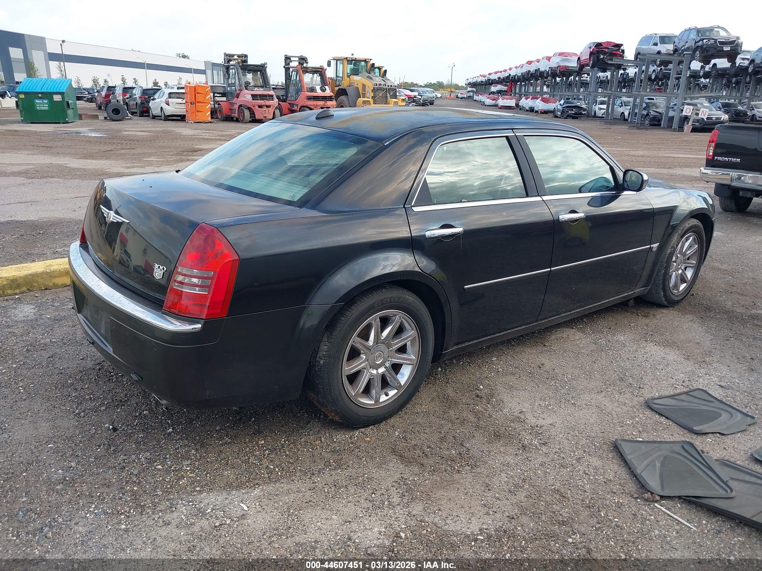 CHRYSLER 300C image 4