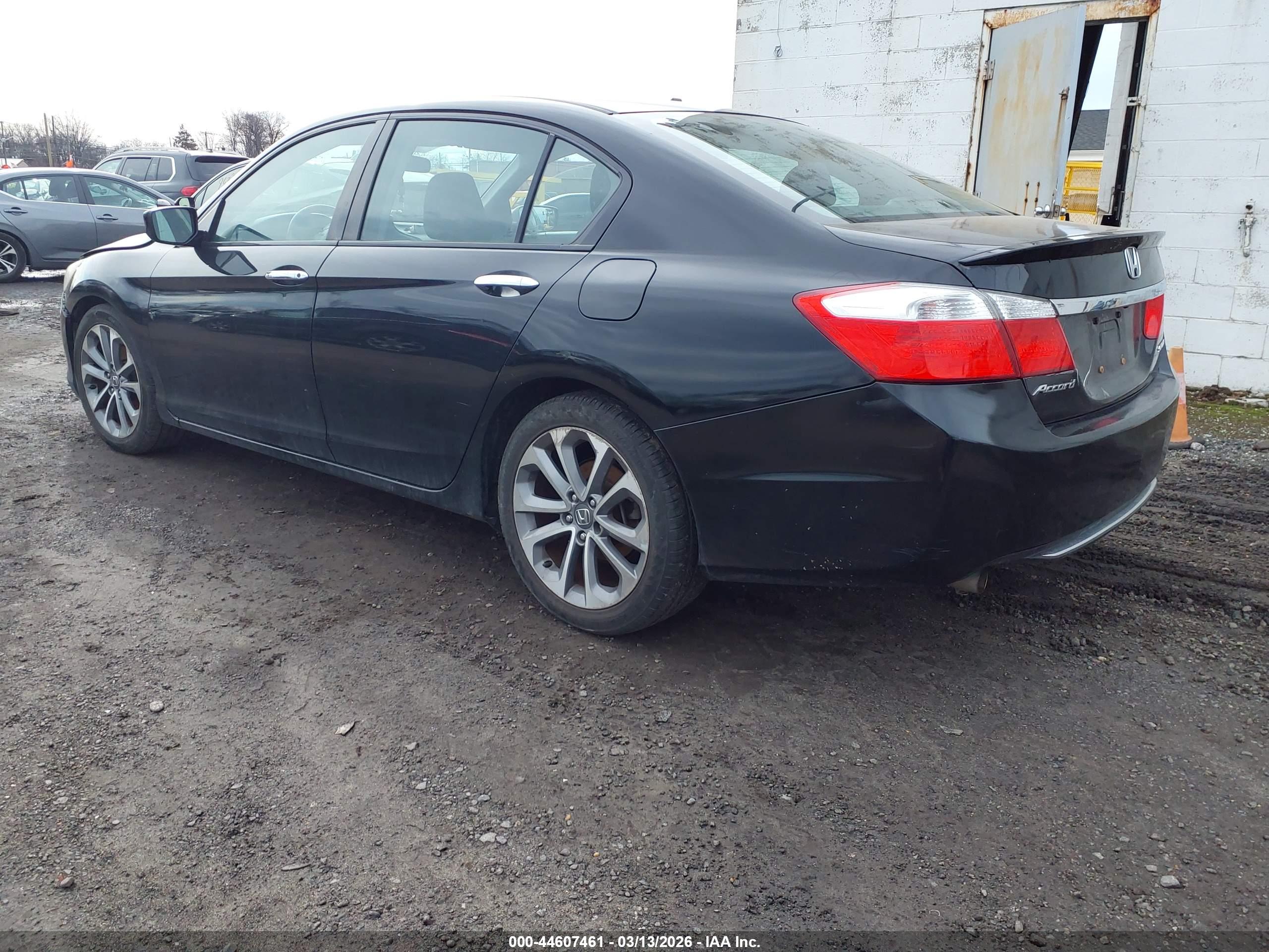 HONDA ACCORD image 3