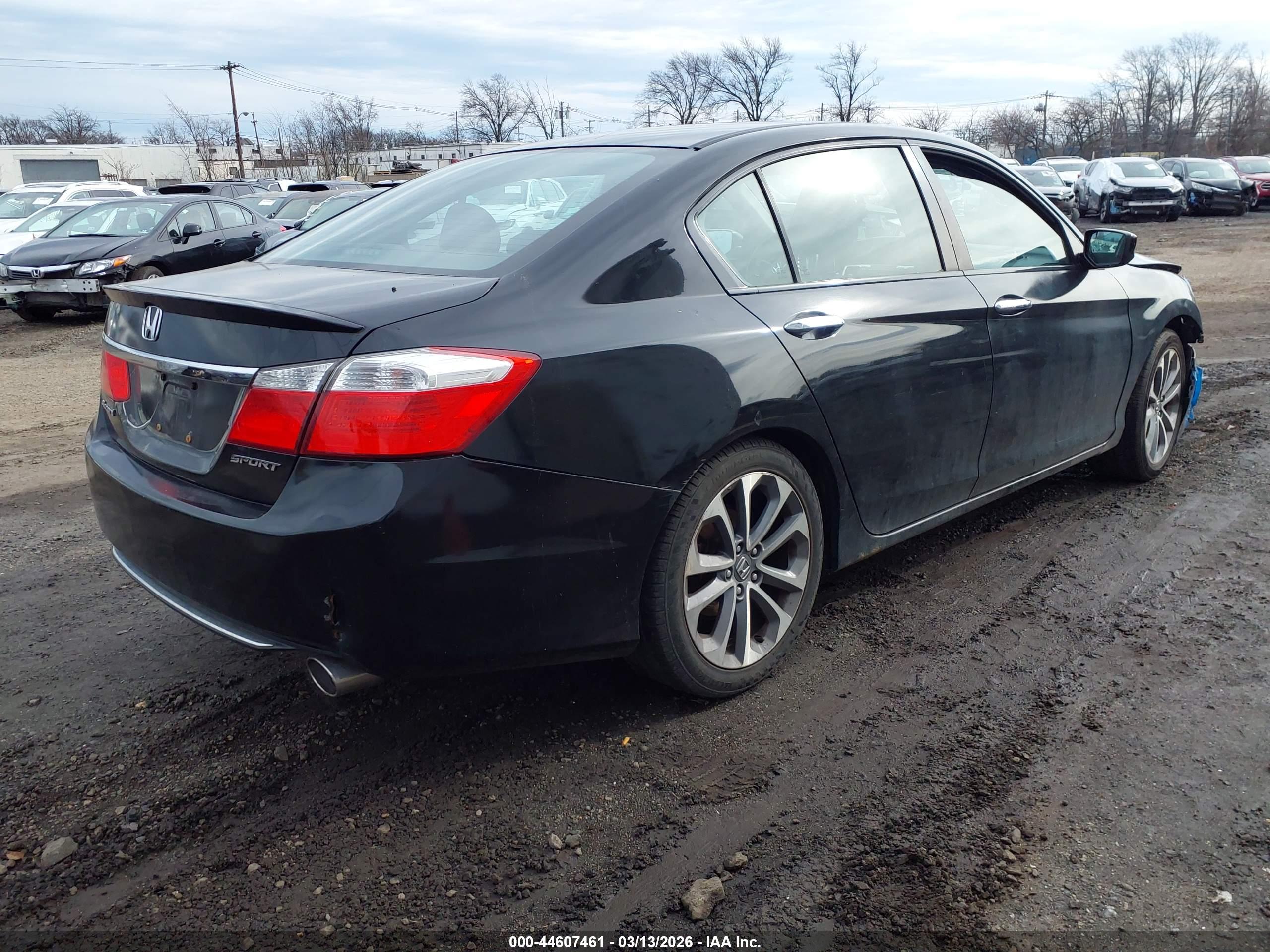 HONDA ACCORD image 4