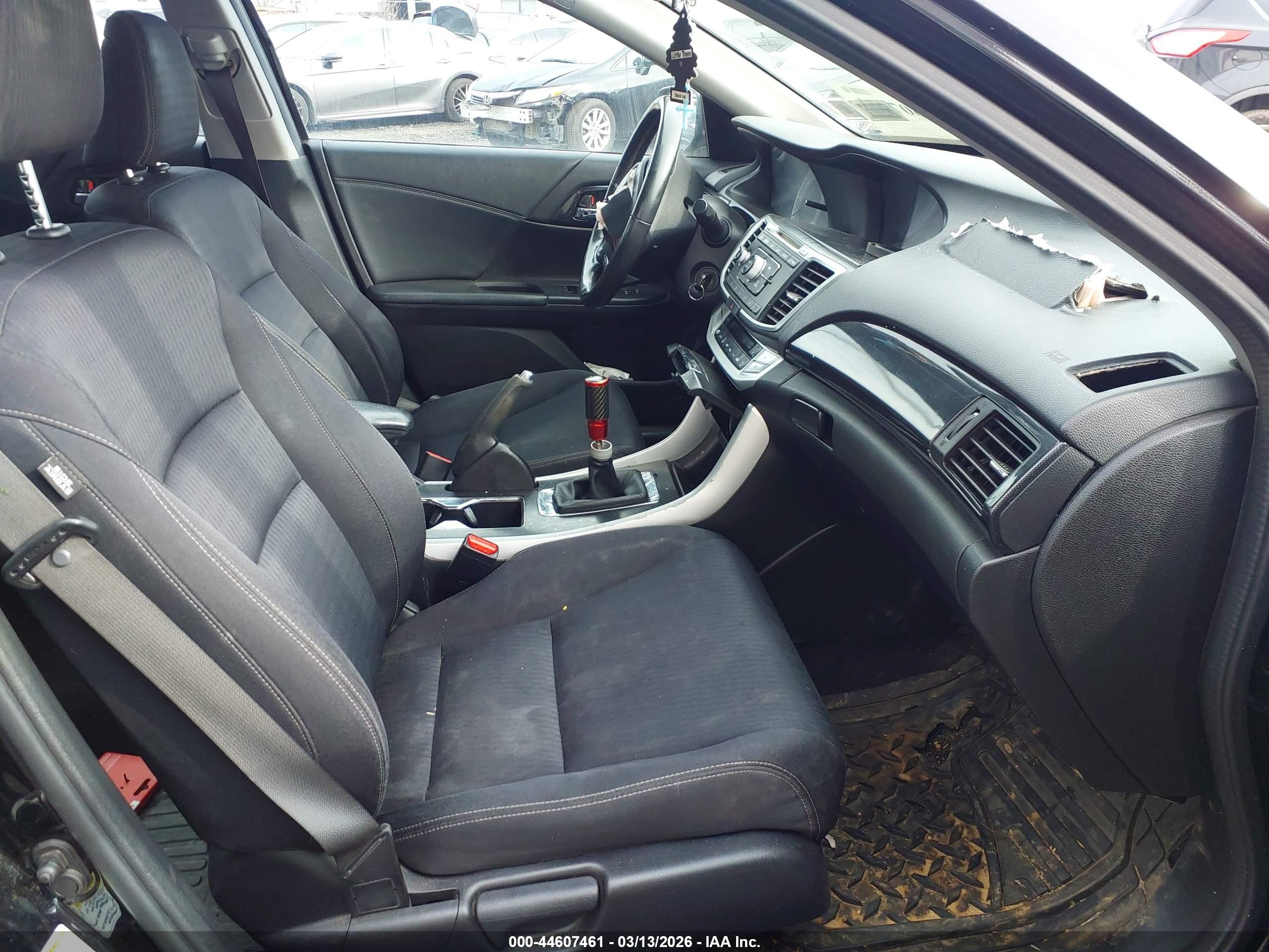 HONDA ACCORD image 5