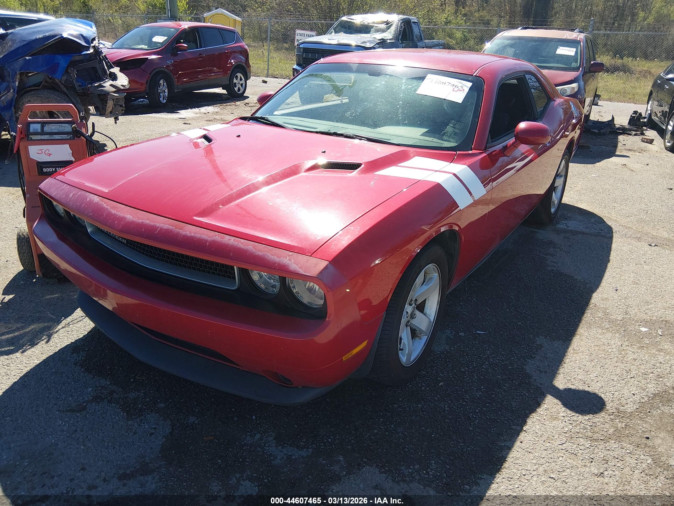 DODGE CHALLENGER image 2
