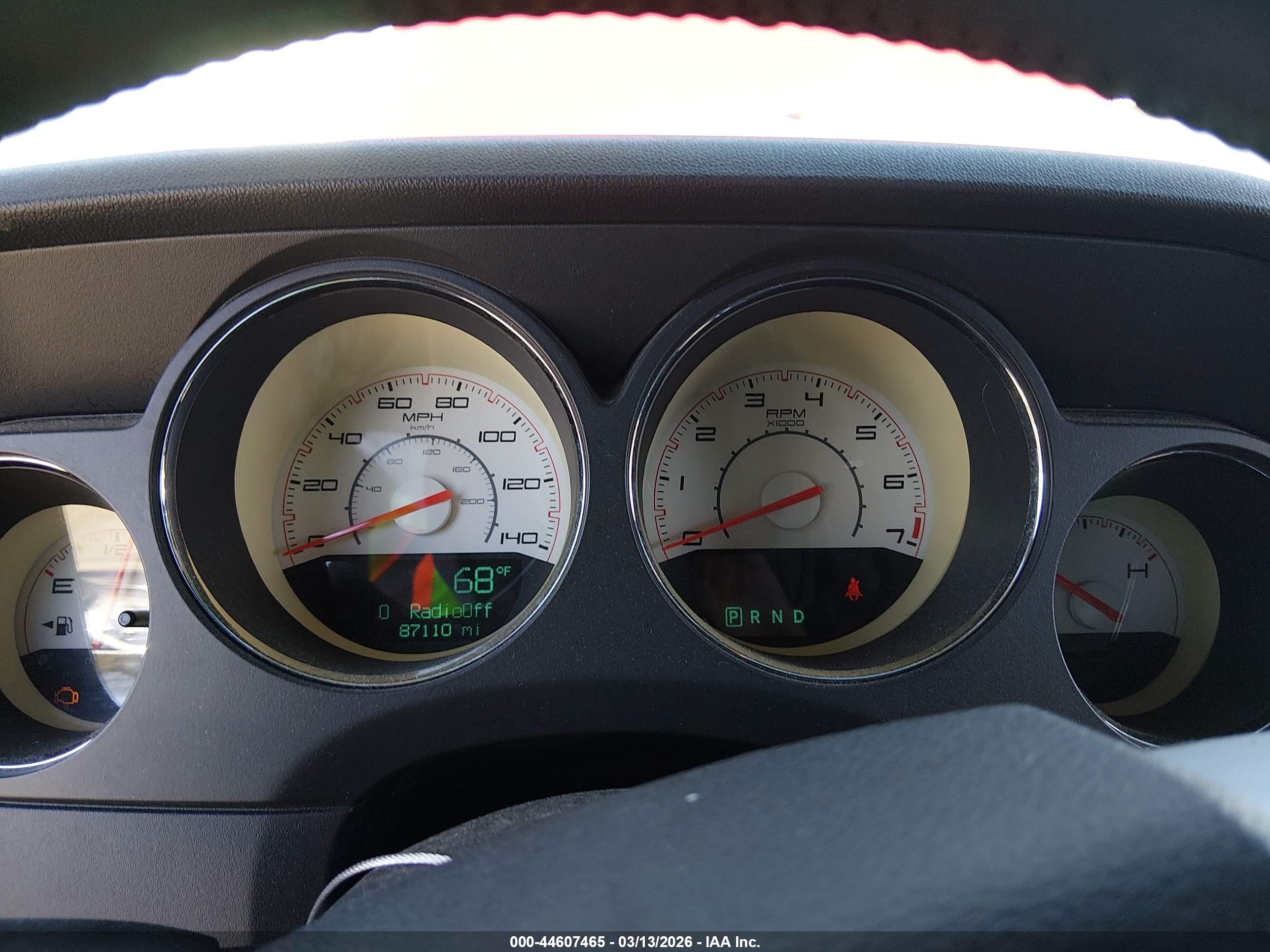 DODGE CHALLENGER image 7