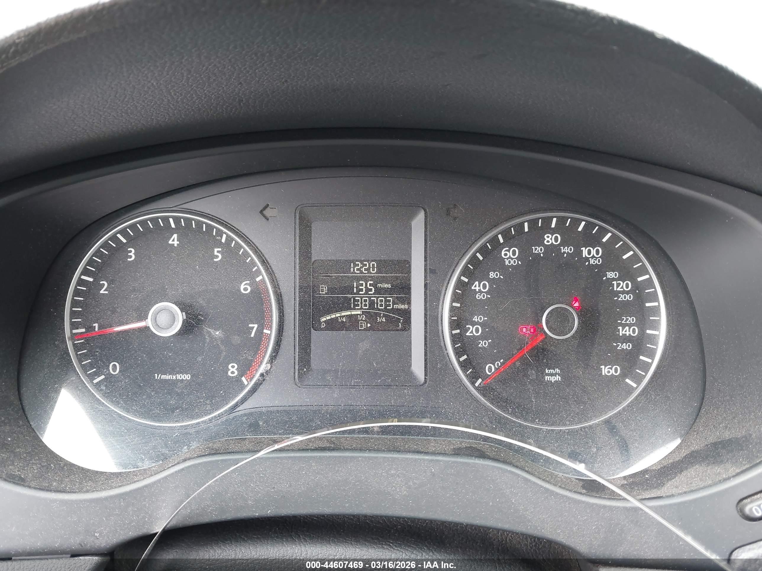 VOLKSWAGEN JETTA image 7