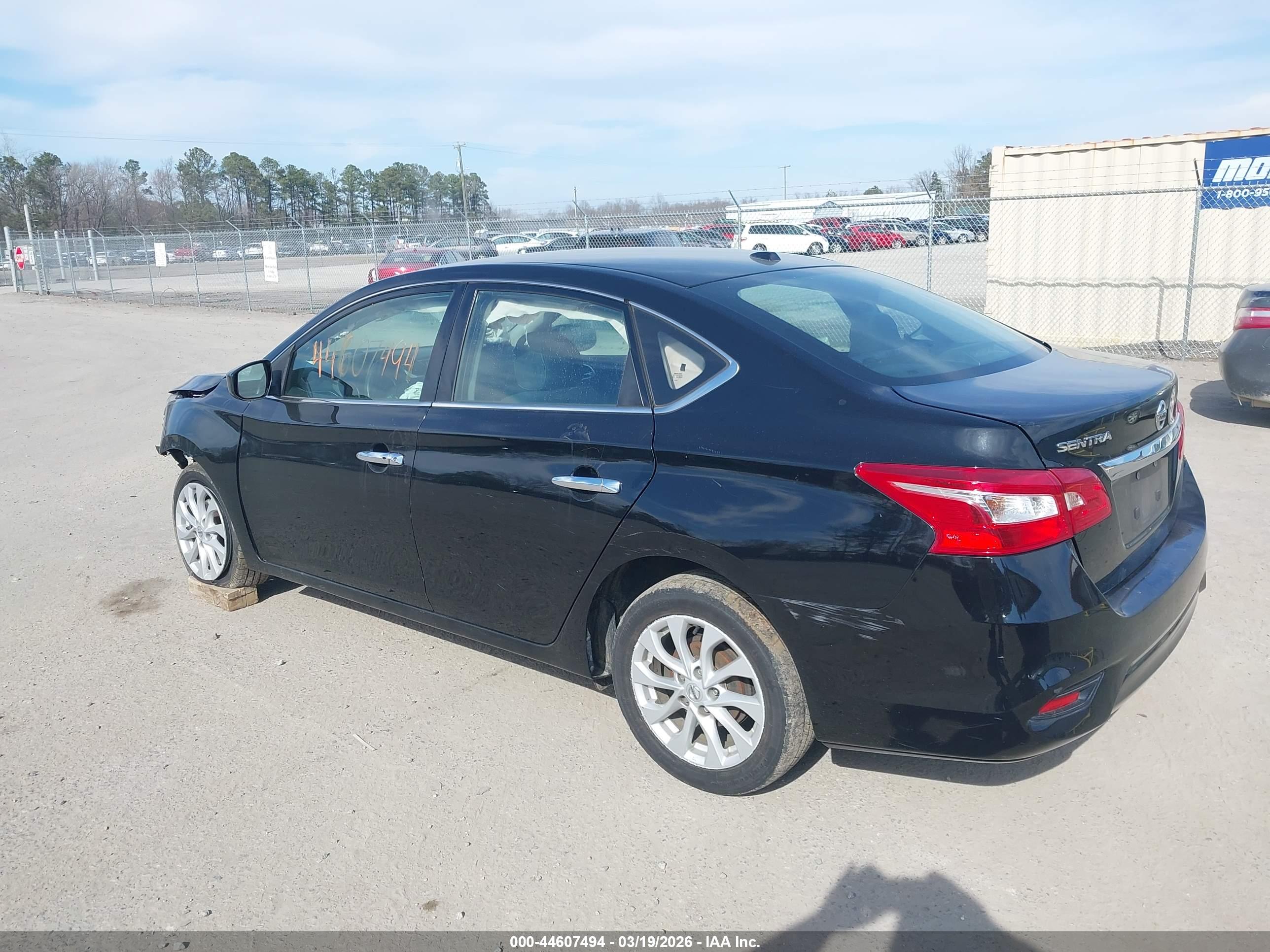 NISSAN SENTRA image 3