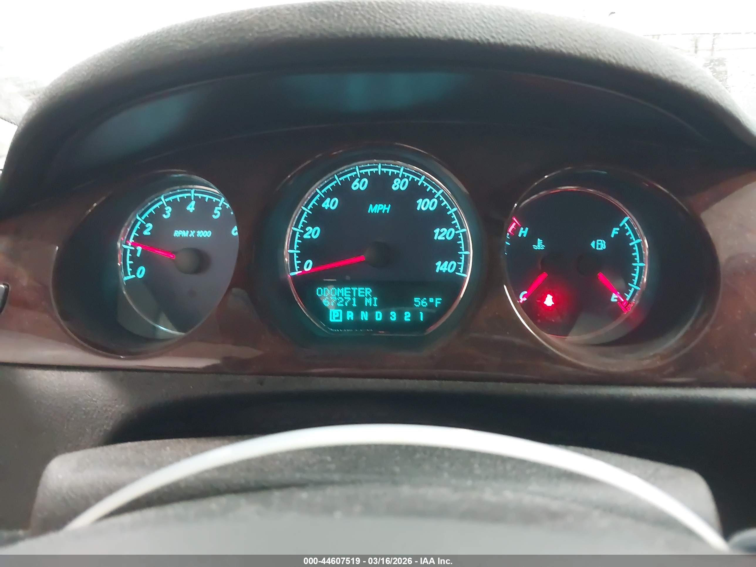 BUICK LUCERNE image 7