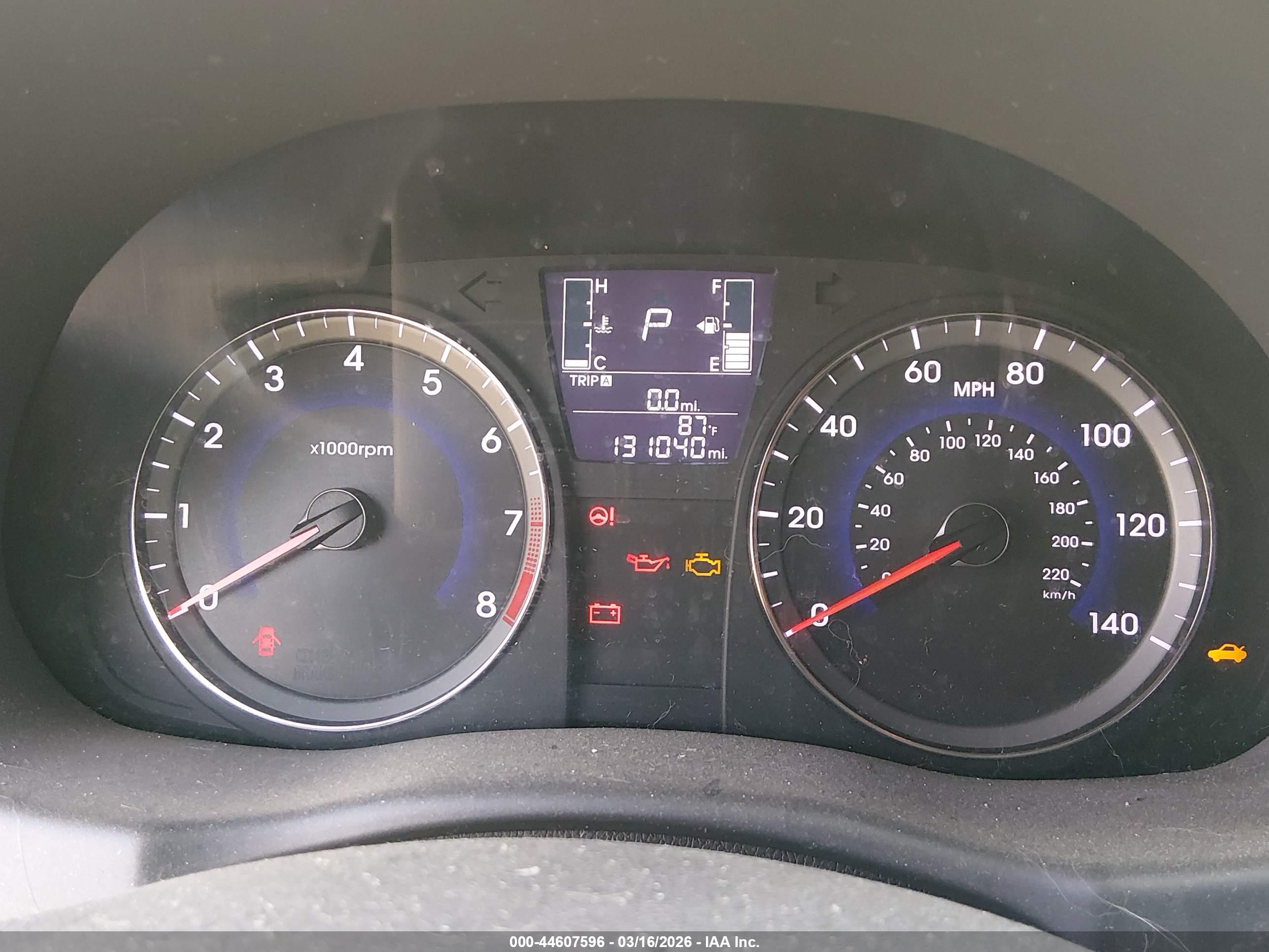 HYUNDAI ACCENT image 7