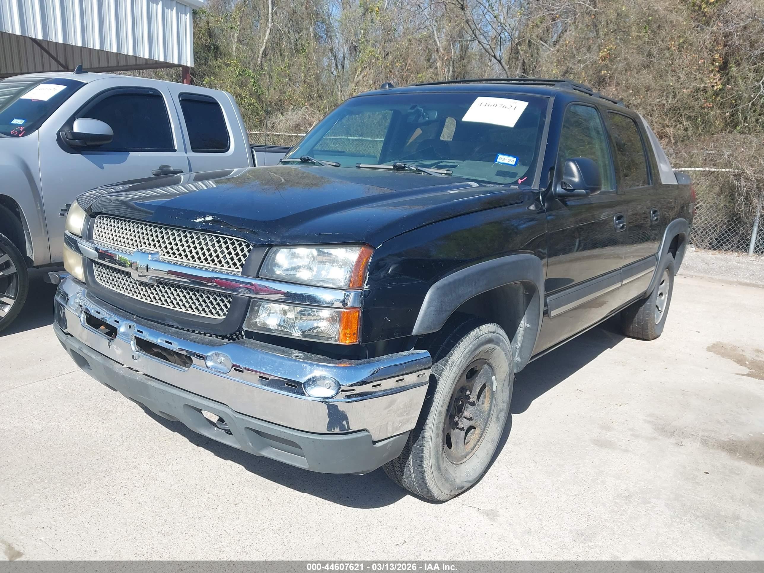 CHEVROLET AVALANCHE image 2