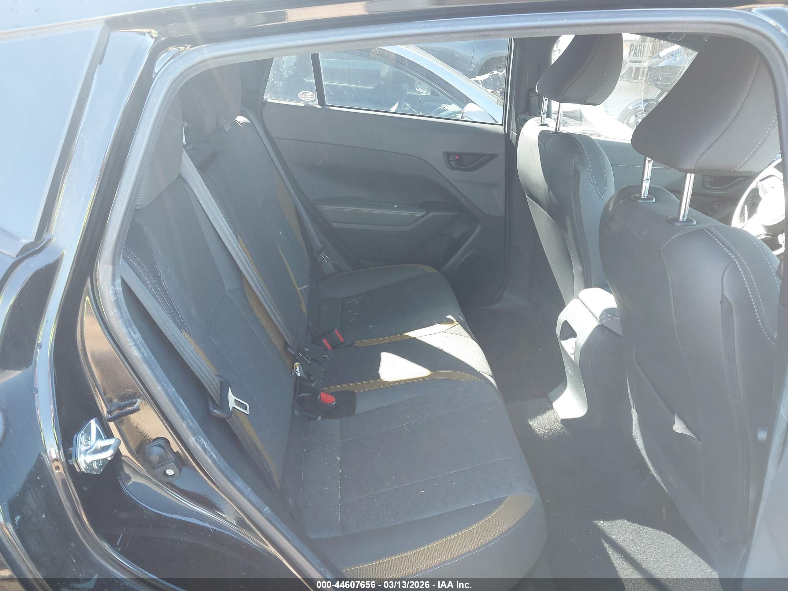 SUBARU CROSSTREK image 8