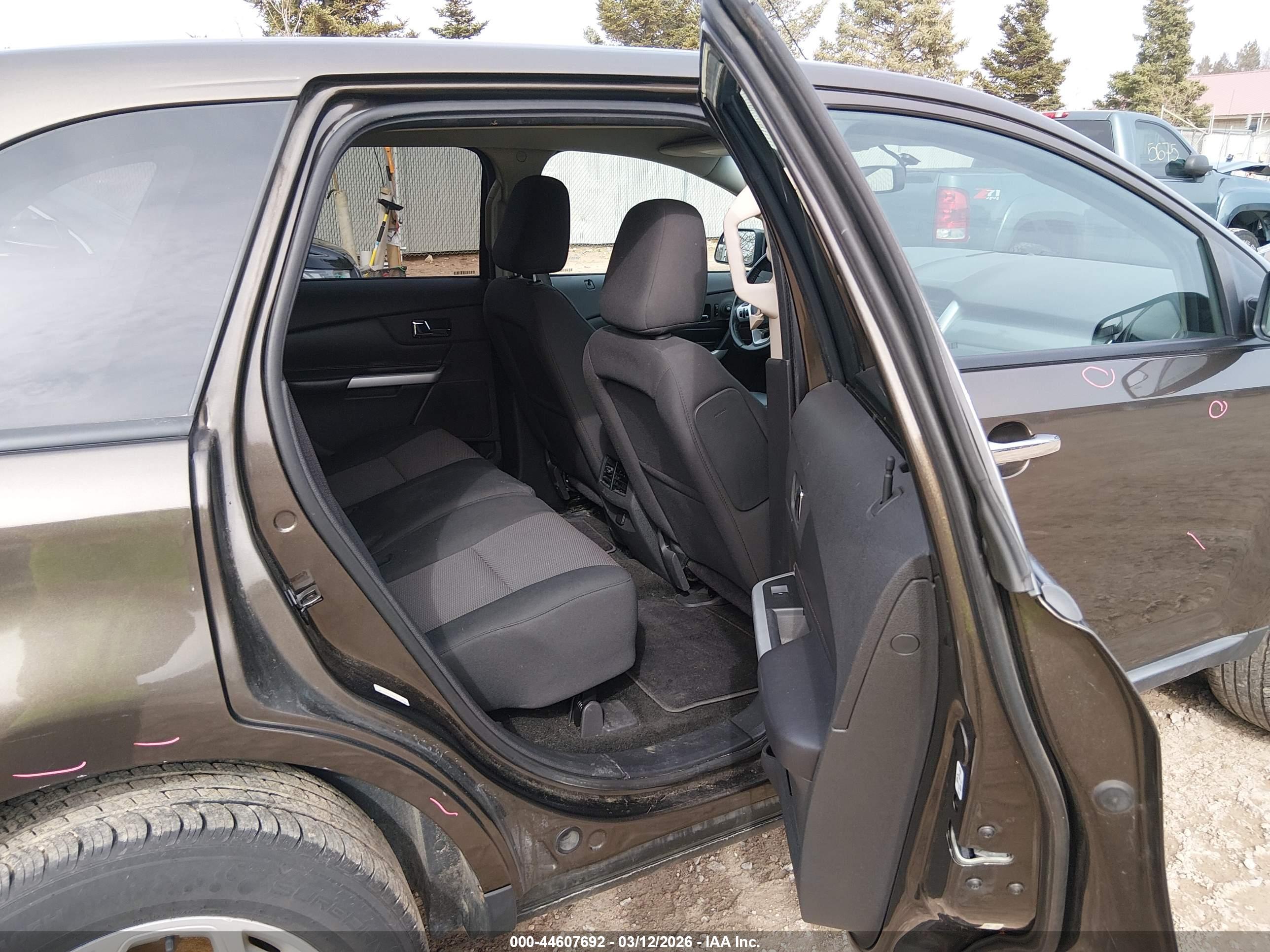 FORD EDGE image 8