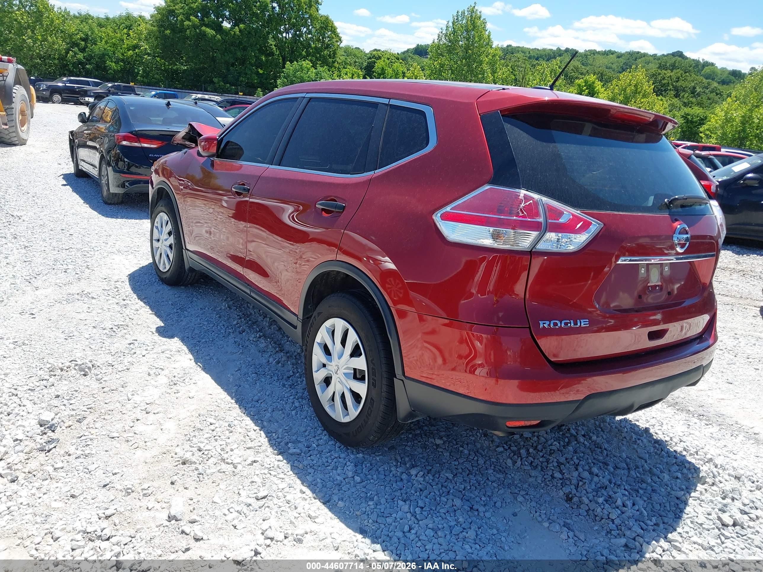 NISSAN ROGUE image 3