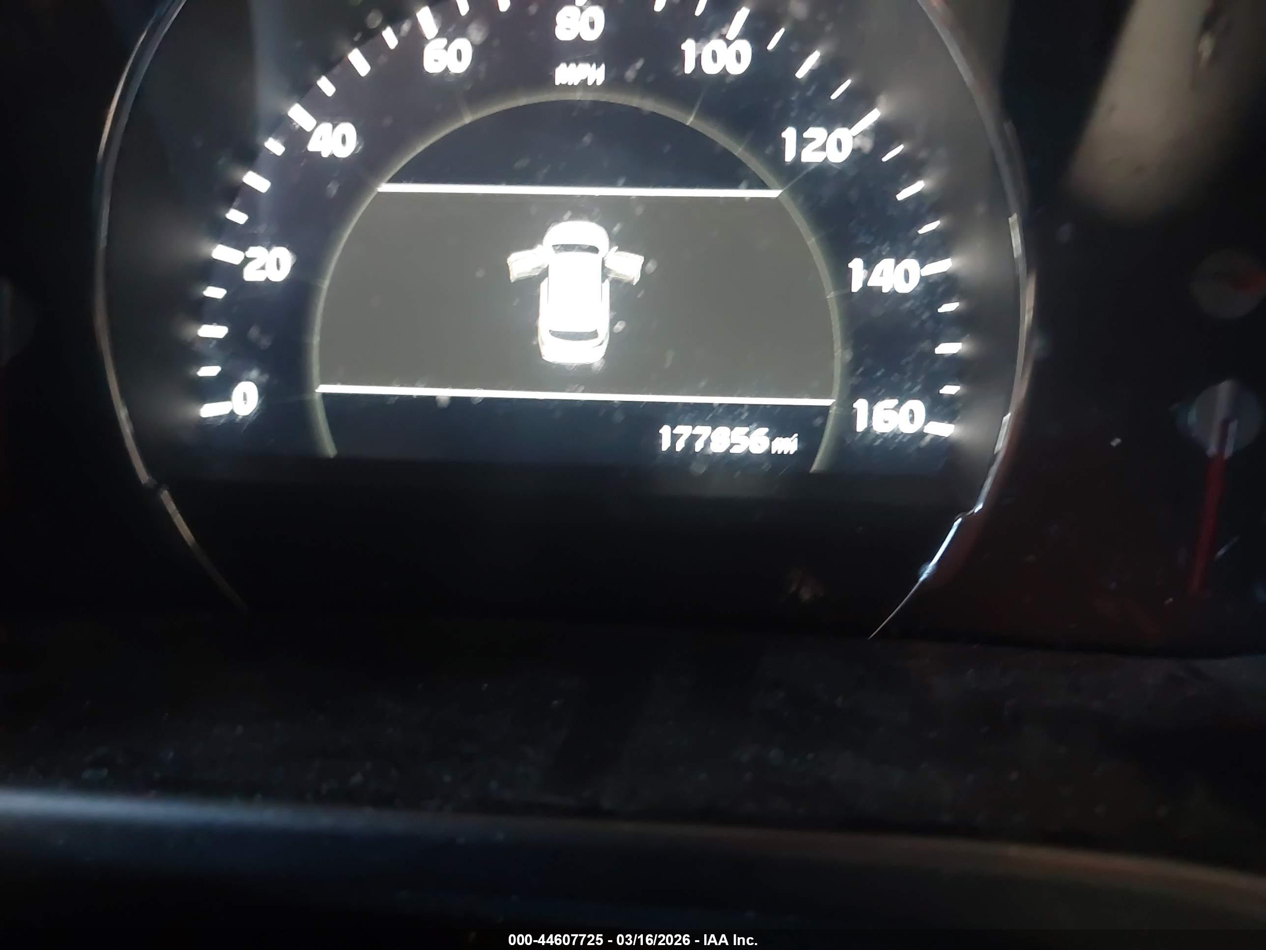 KIA SORENTO image 7