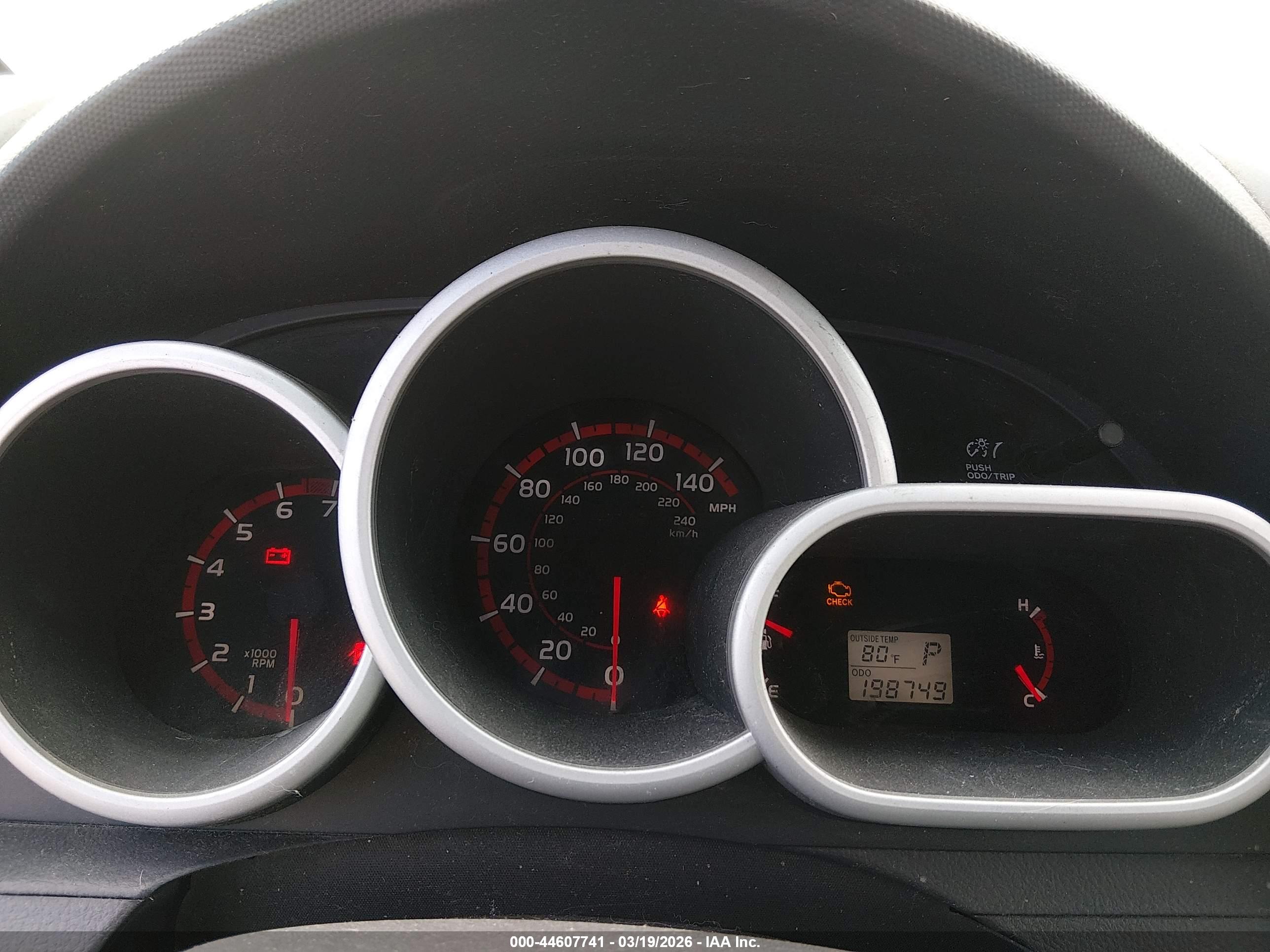 TOYOTA MATRIX image 7
