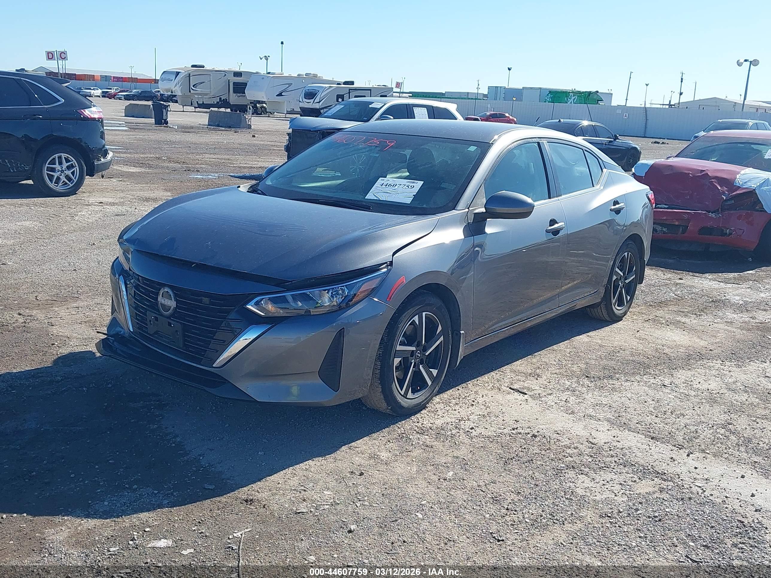 NISSAN SENTRA image 2