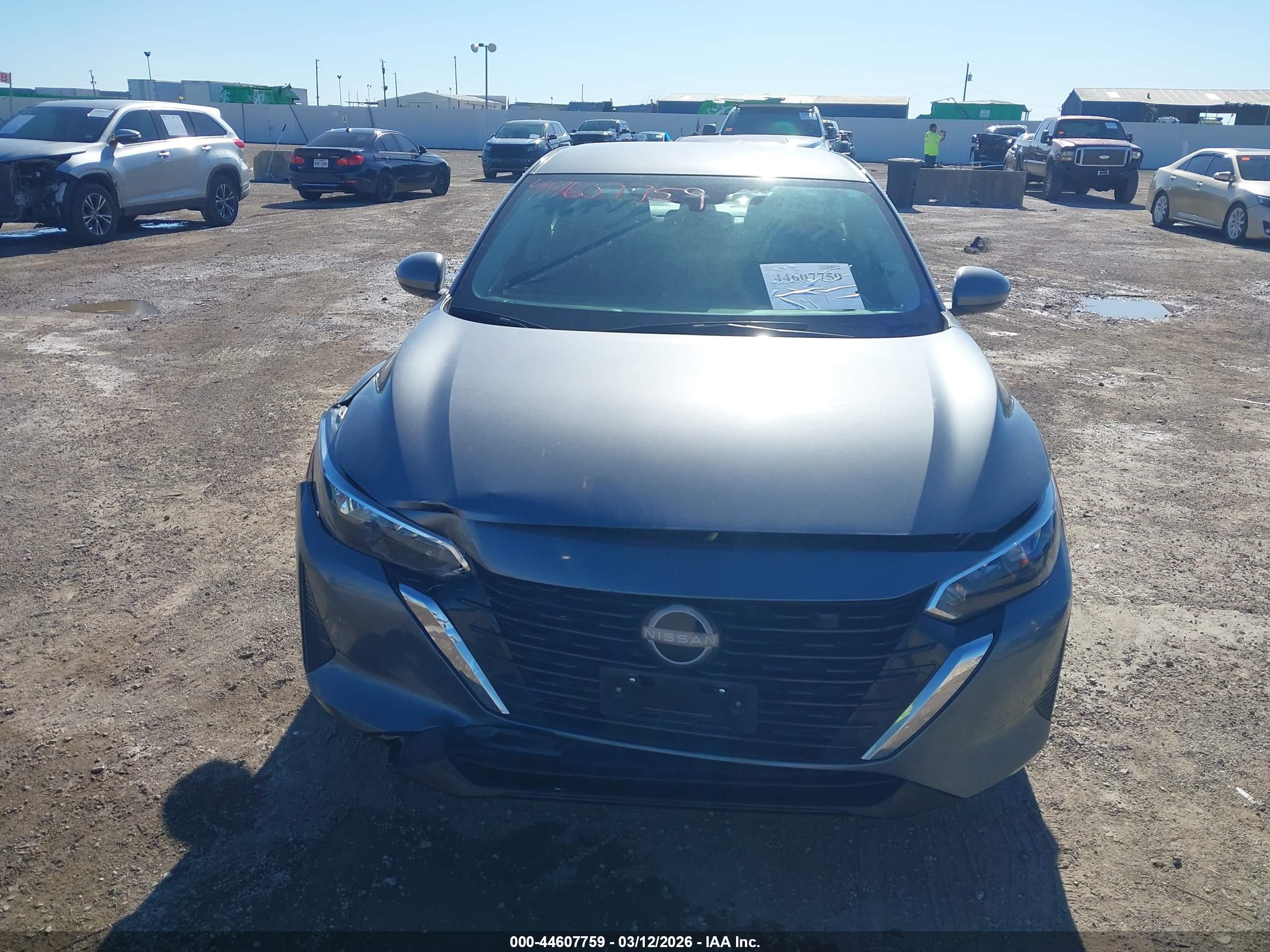 NISSAN SENTRA image 6
