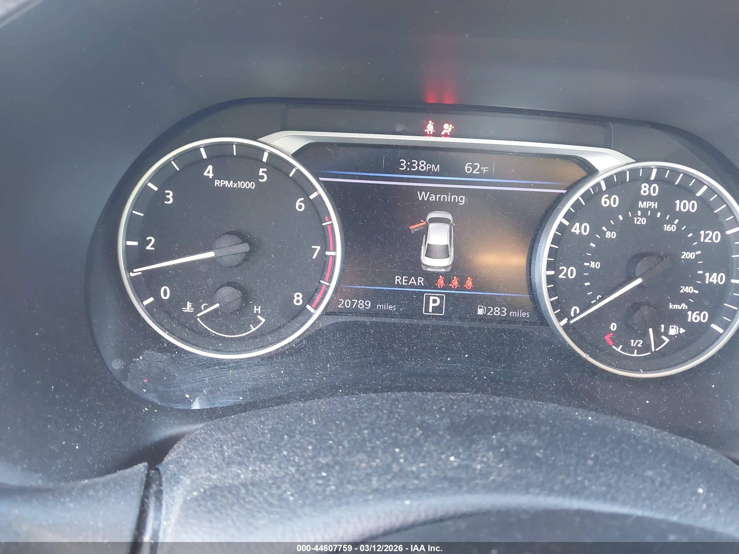 NISSAN SENTRA image 7