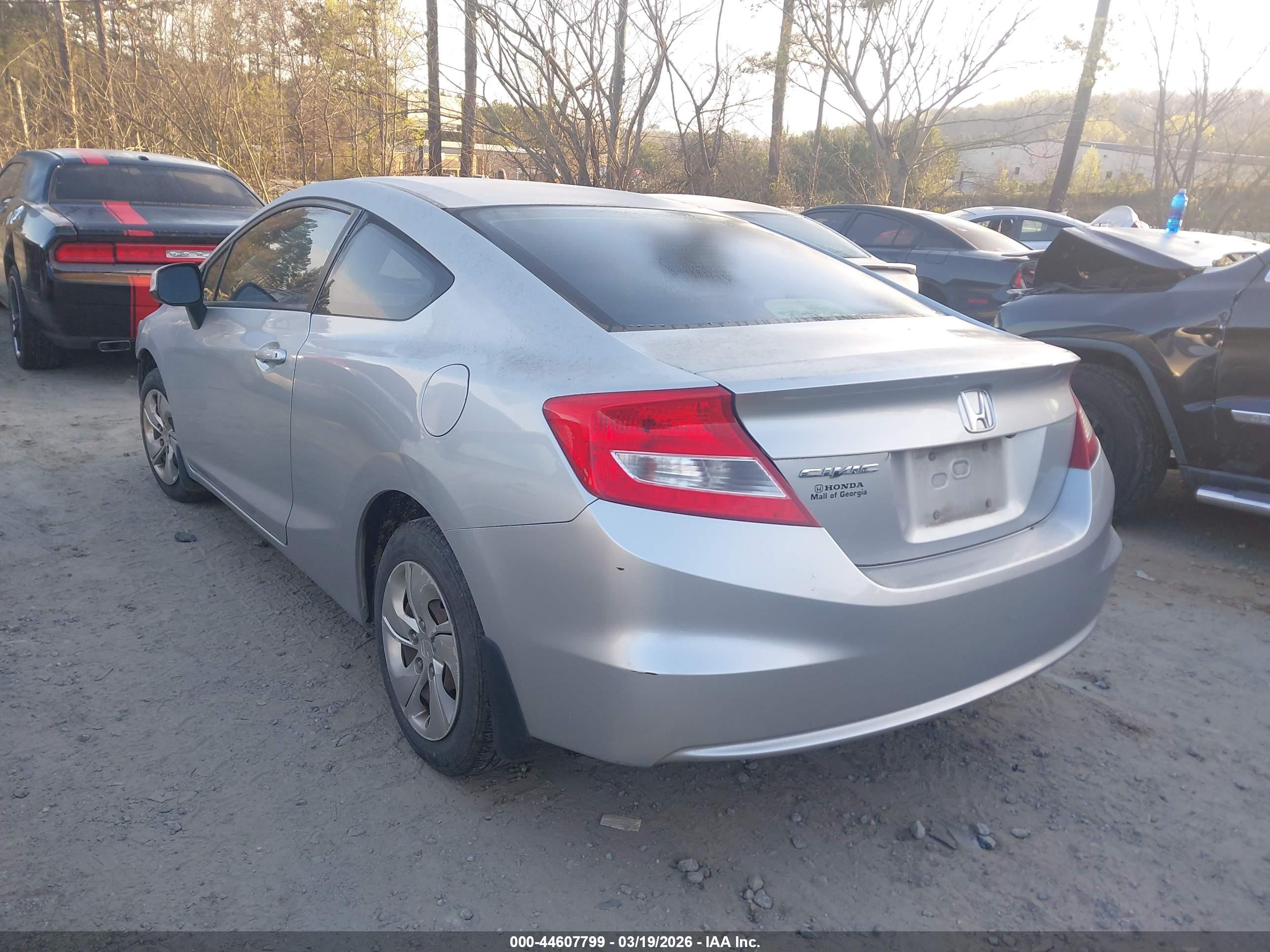 HONDA CIVIC image 3