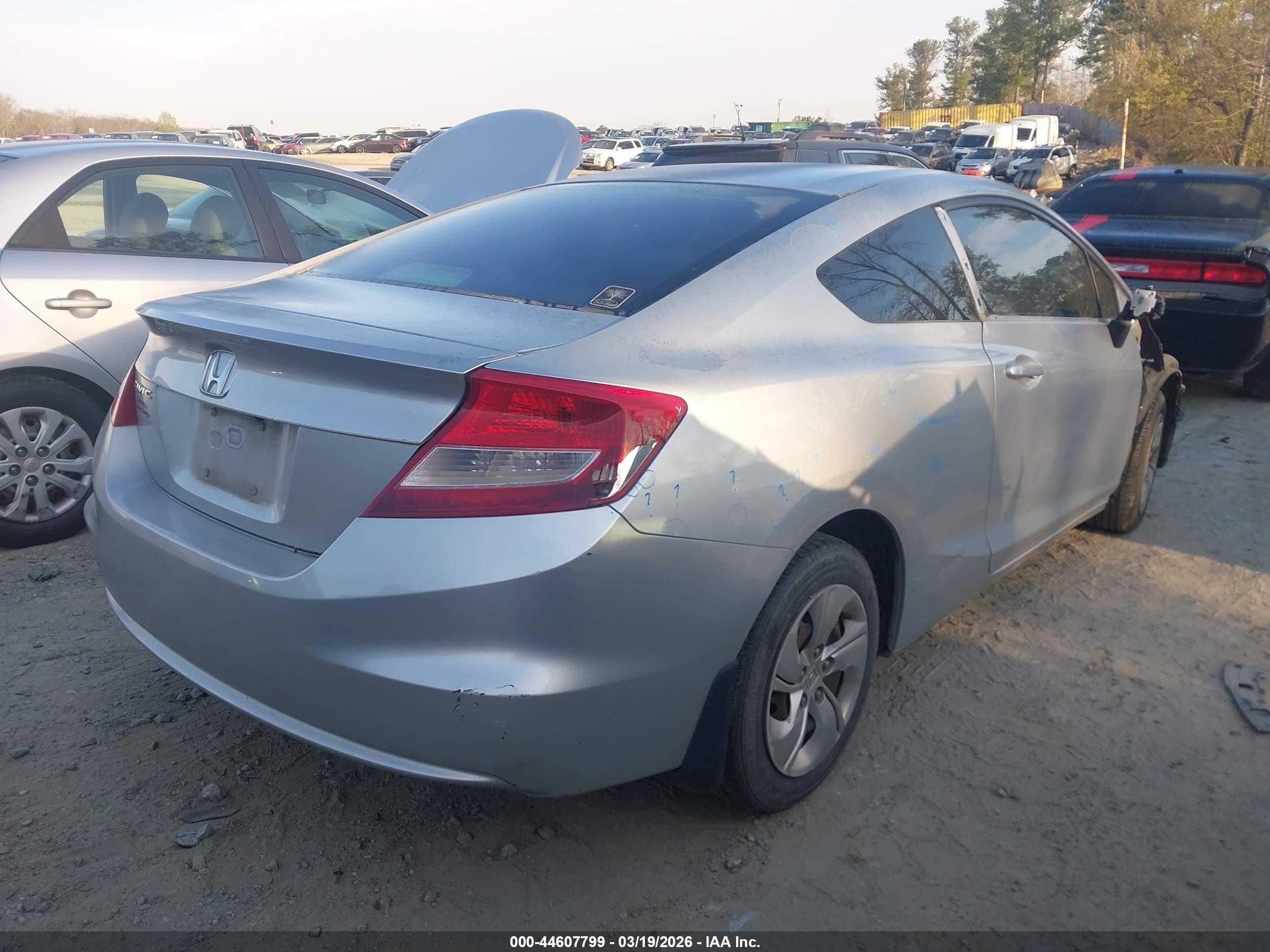 HONDA CIVIC image 4