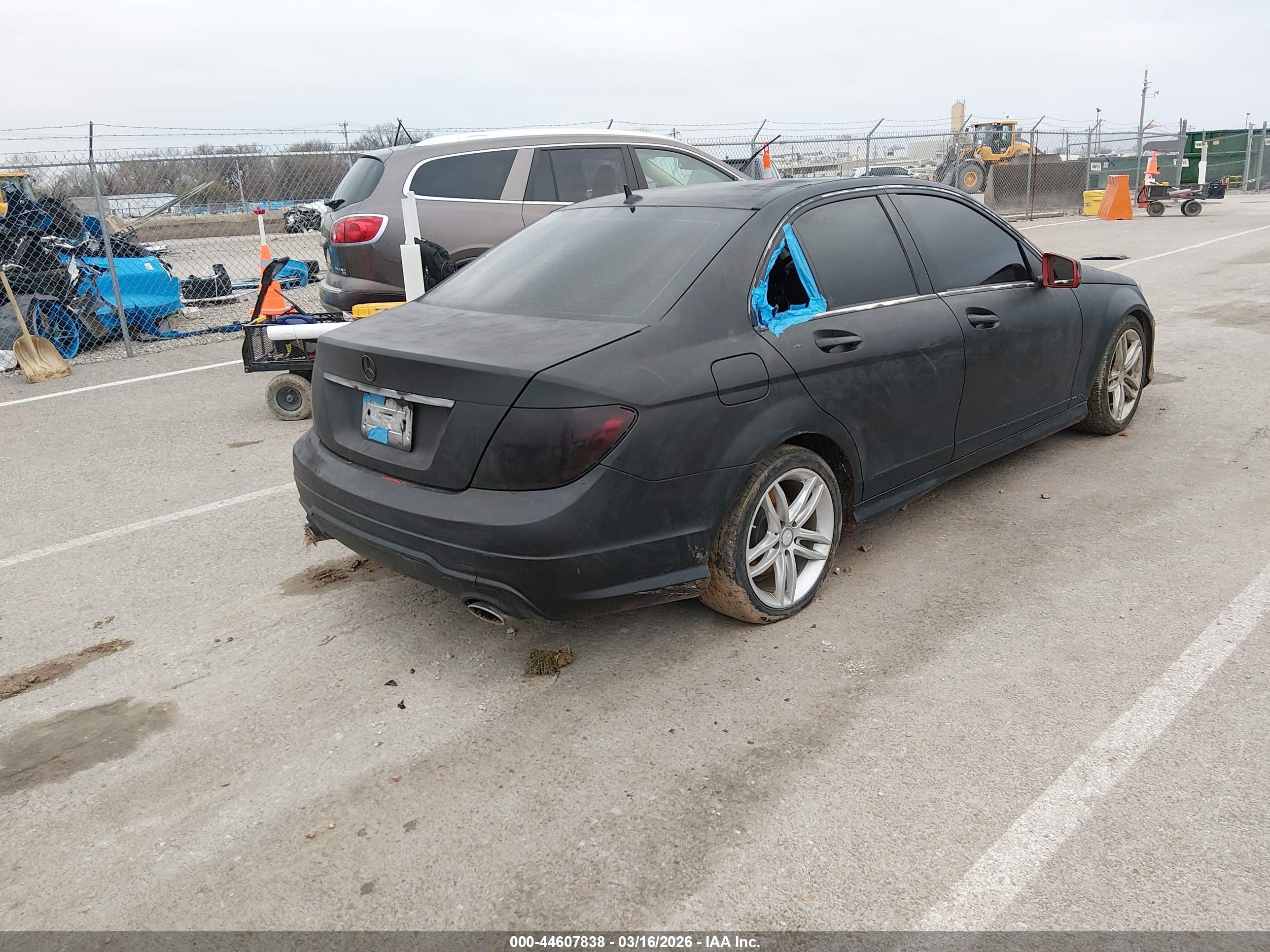 MERCEDES-BENZ C image 4