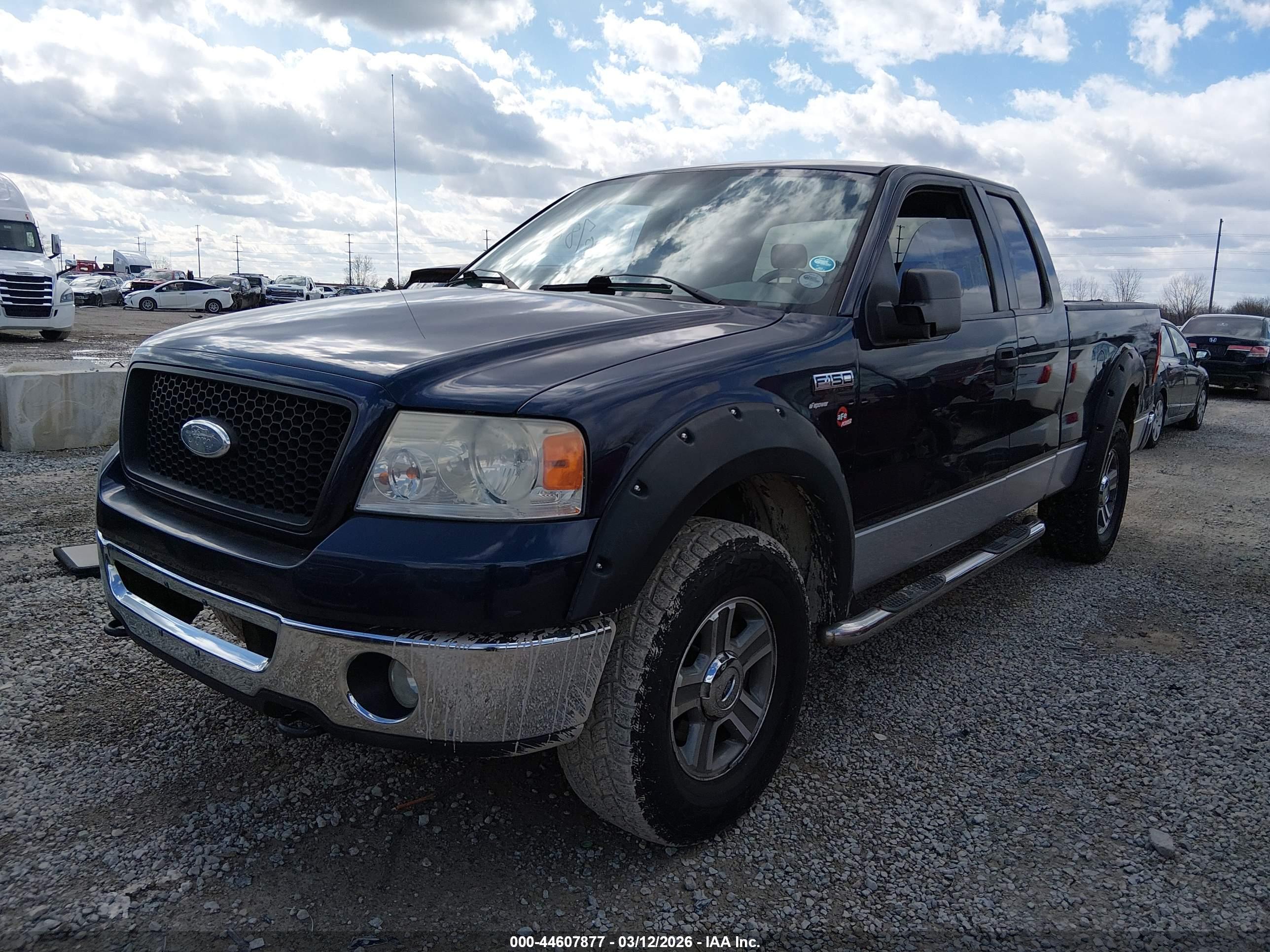 FORD F-150 image 2