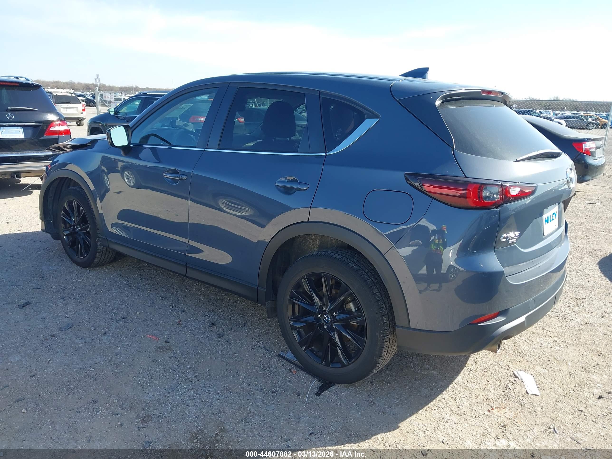 MAZDA CX-5 image 3