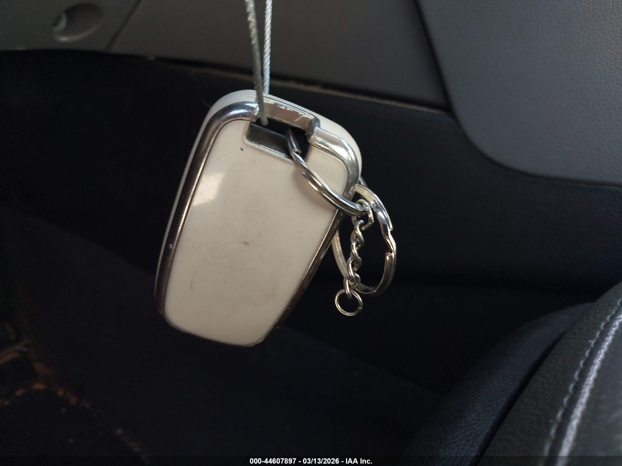 HYUNDAI SONATA image 11