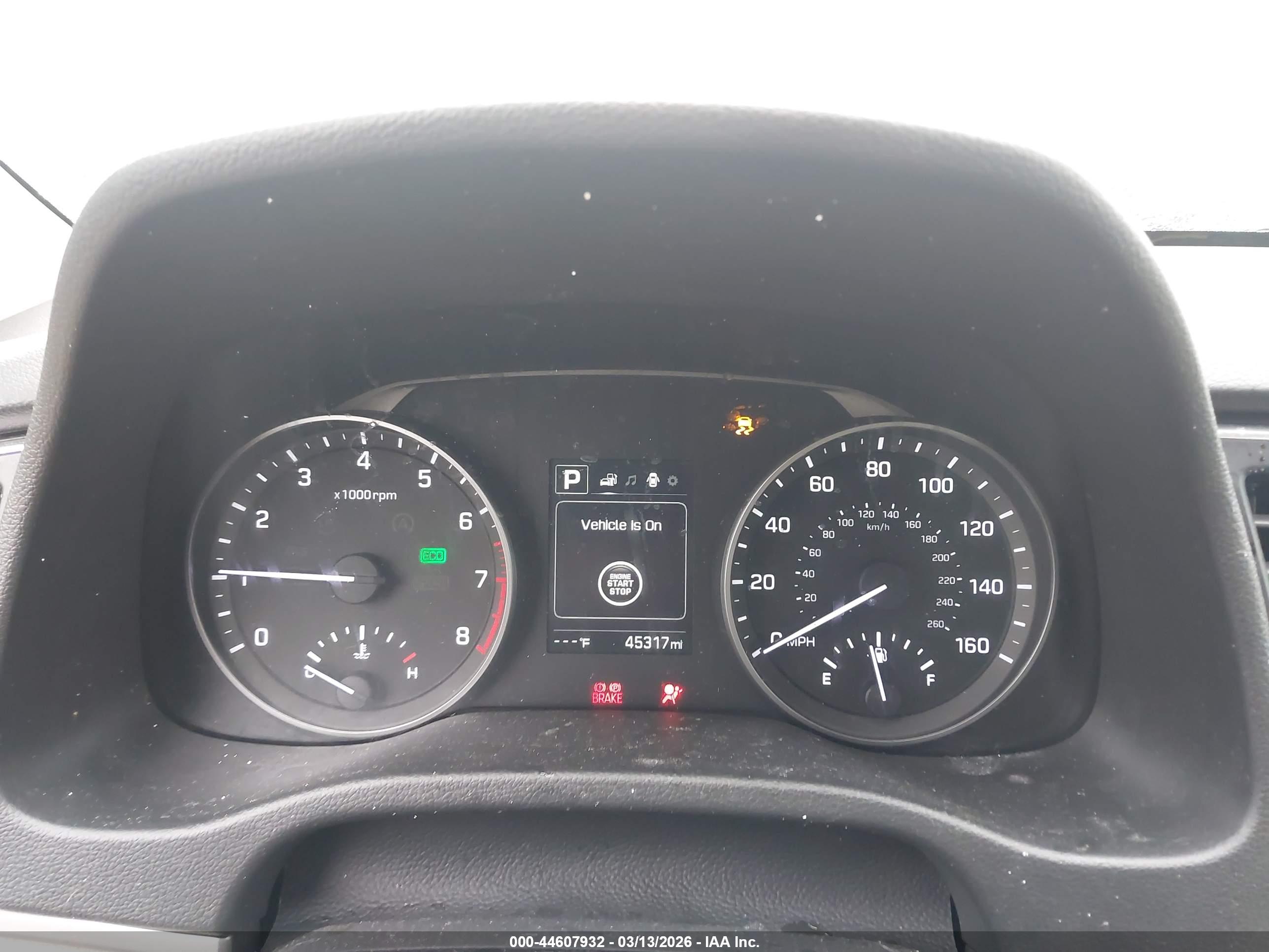 HYUNDAI ELANTRA image 7