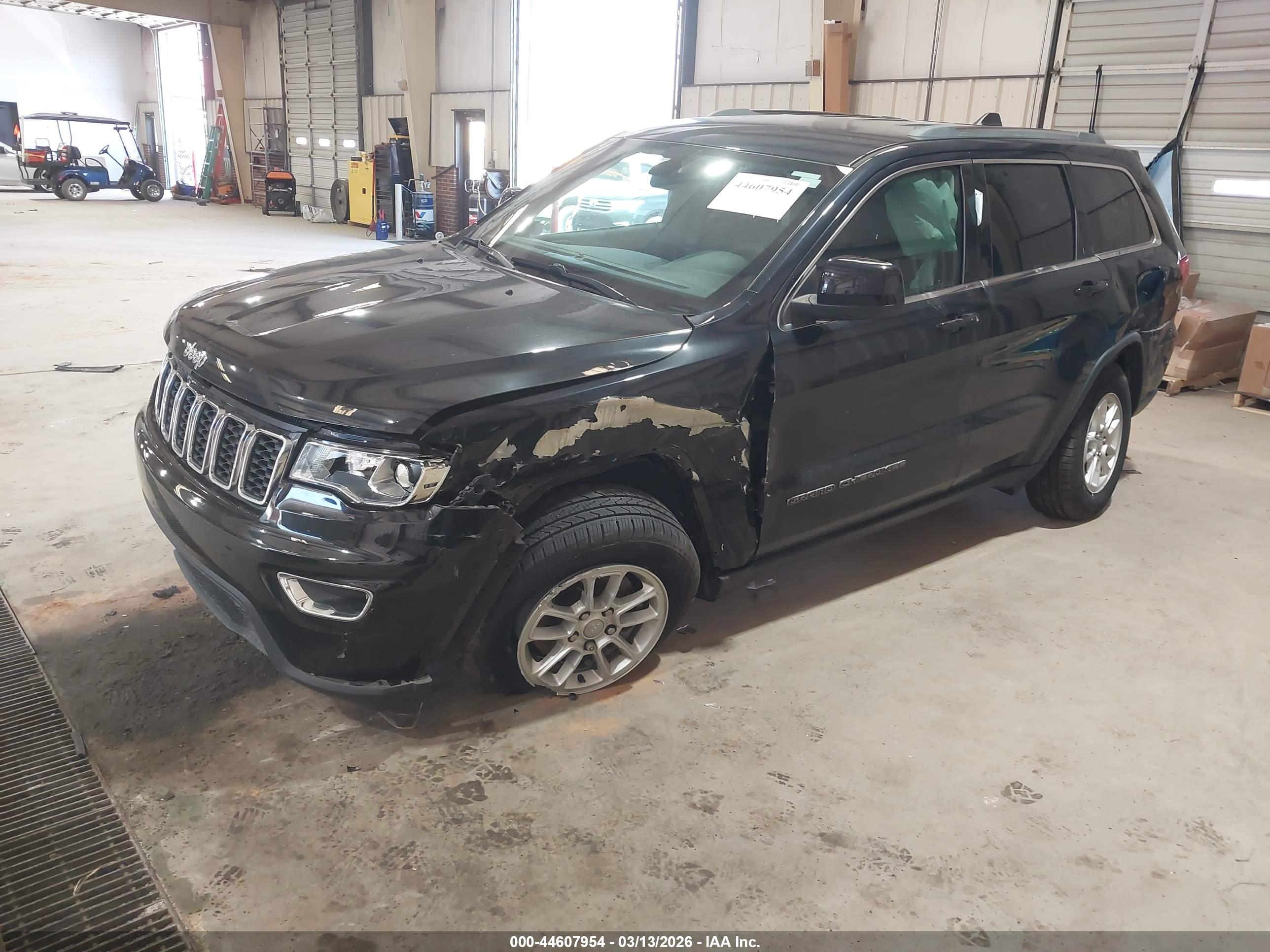 JEEP GRAND image 2