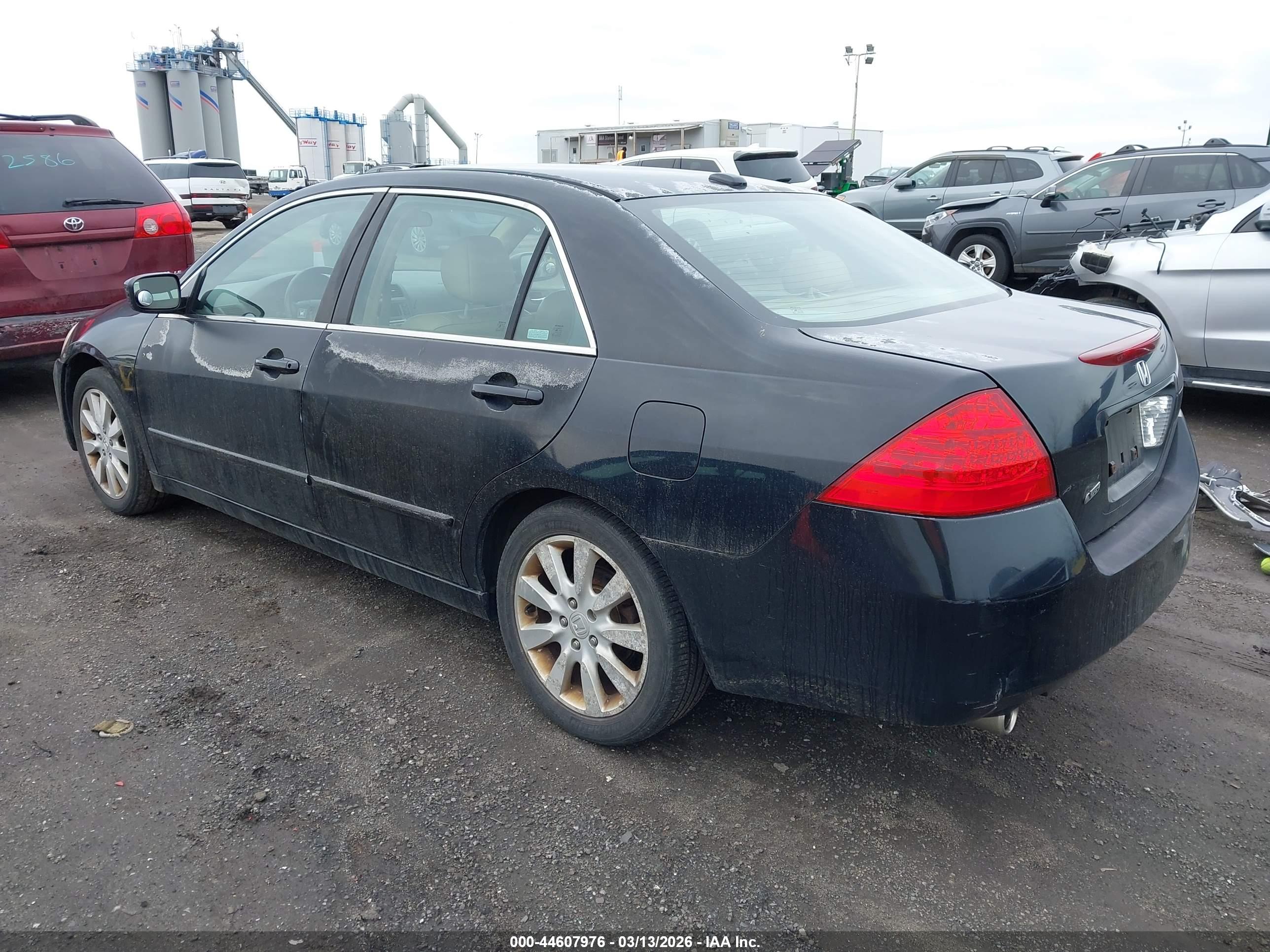 HONDA ACCORD image 3