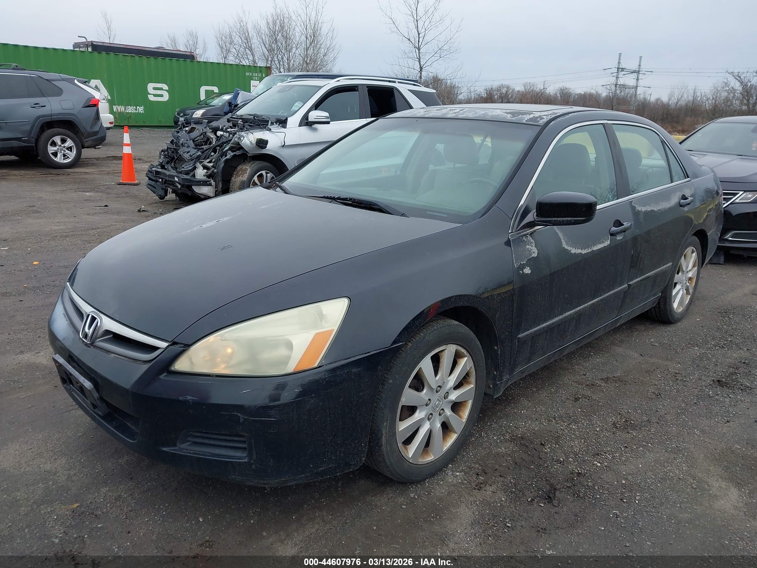 HONDA ACCORD image 6