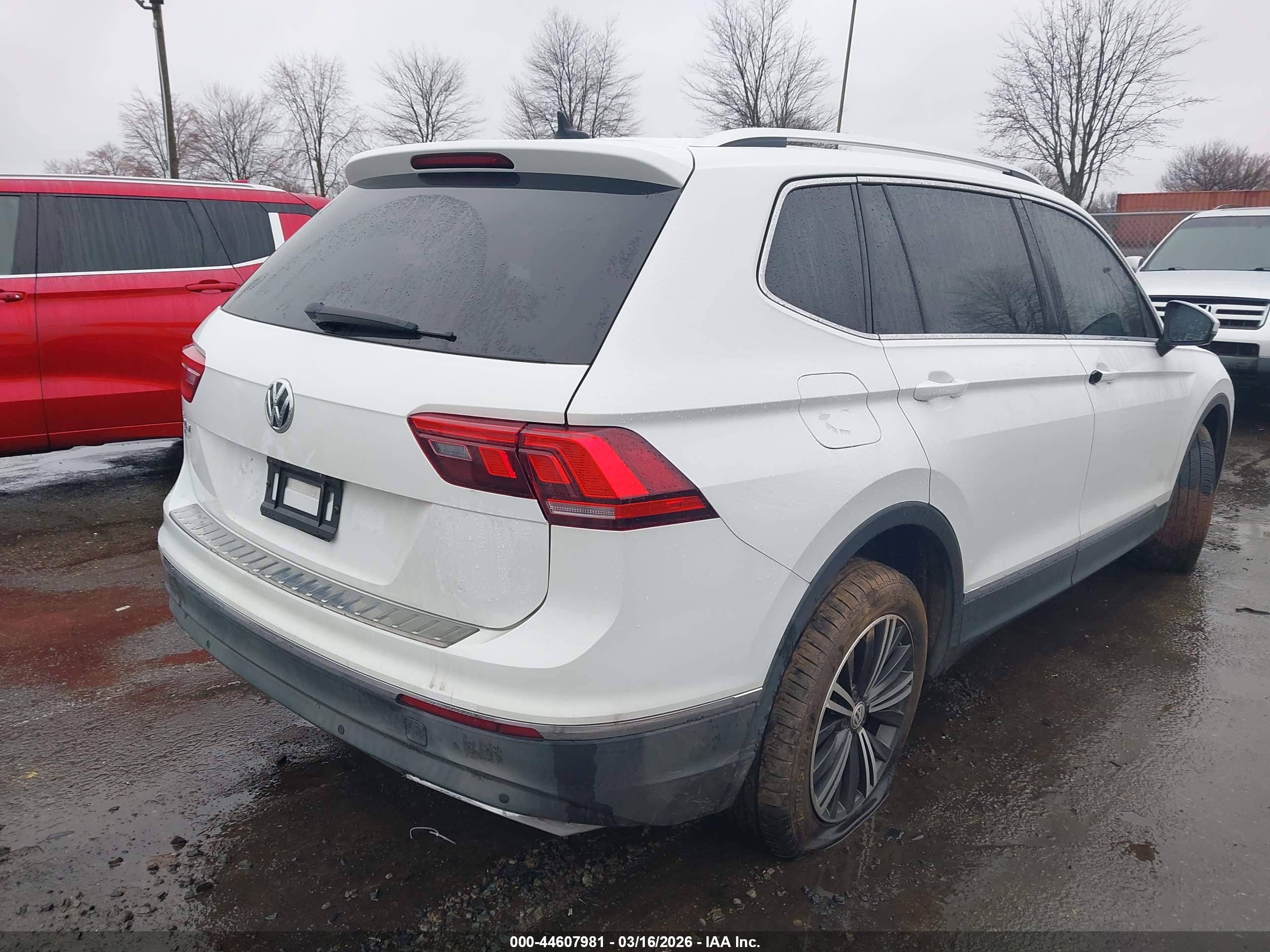 VOLKSWAGEN TIGUAN image 4