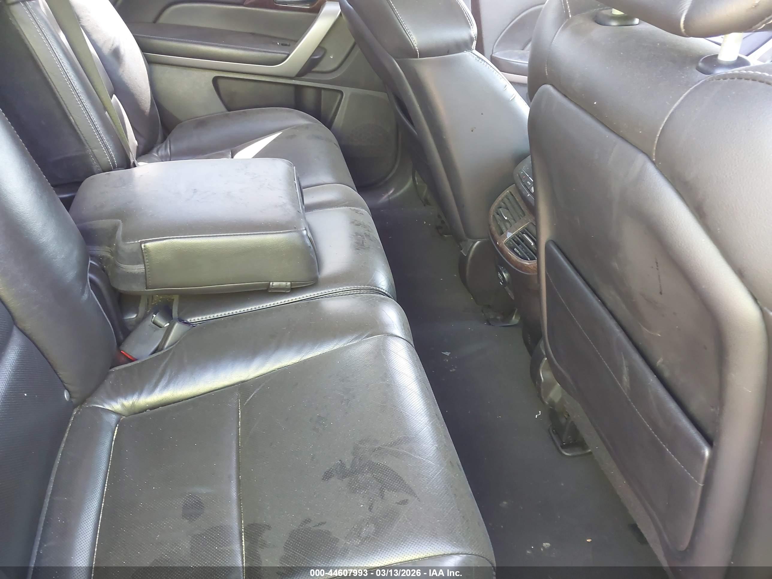 ACURA MDX image 8