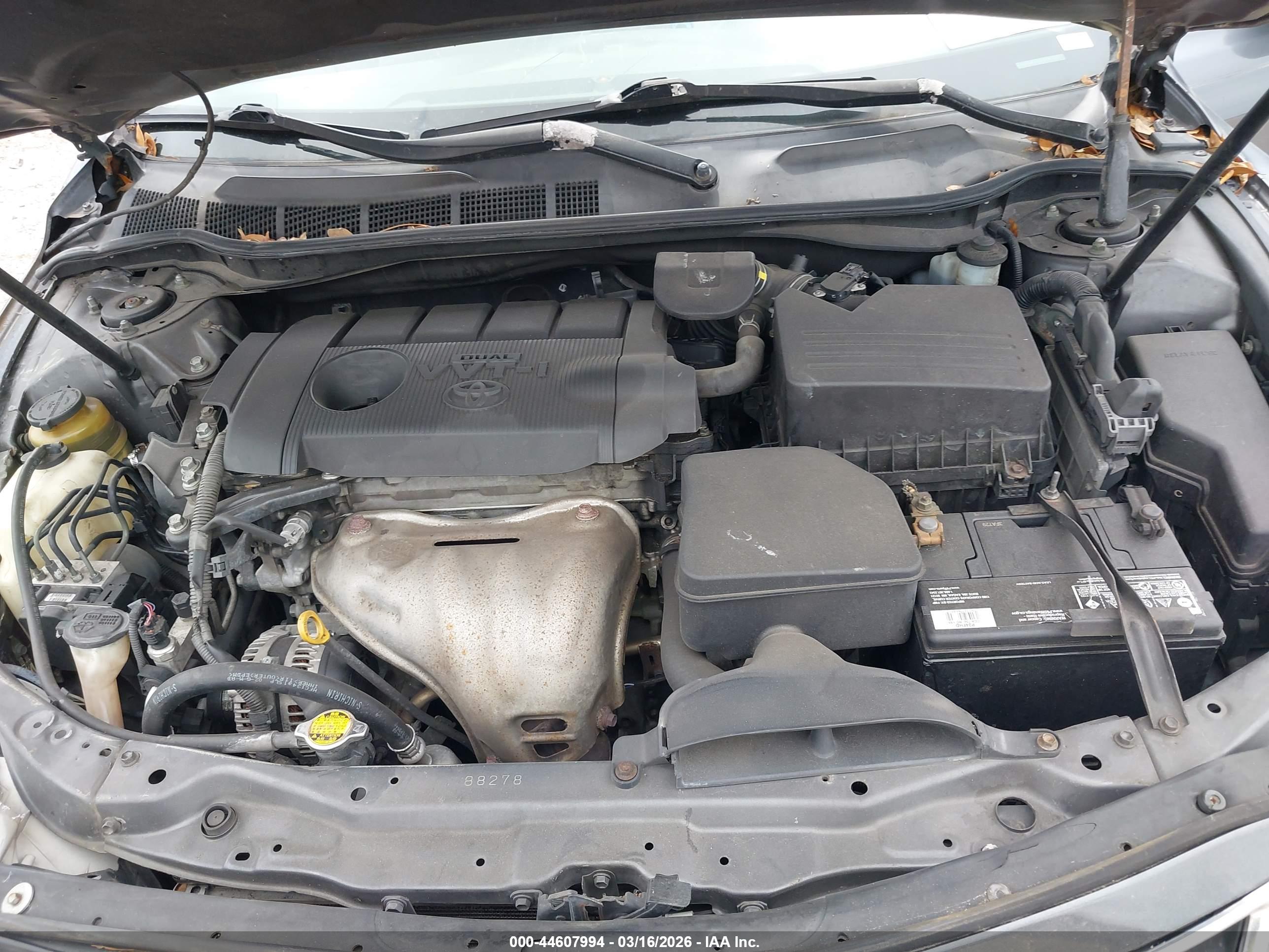 TOYOTA CAMRY image 10