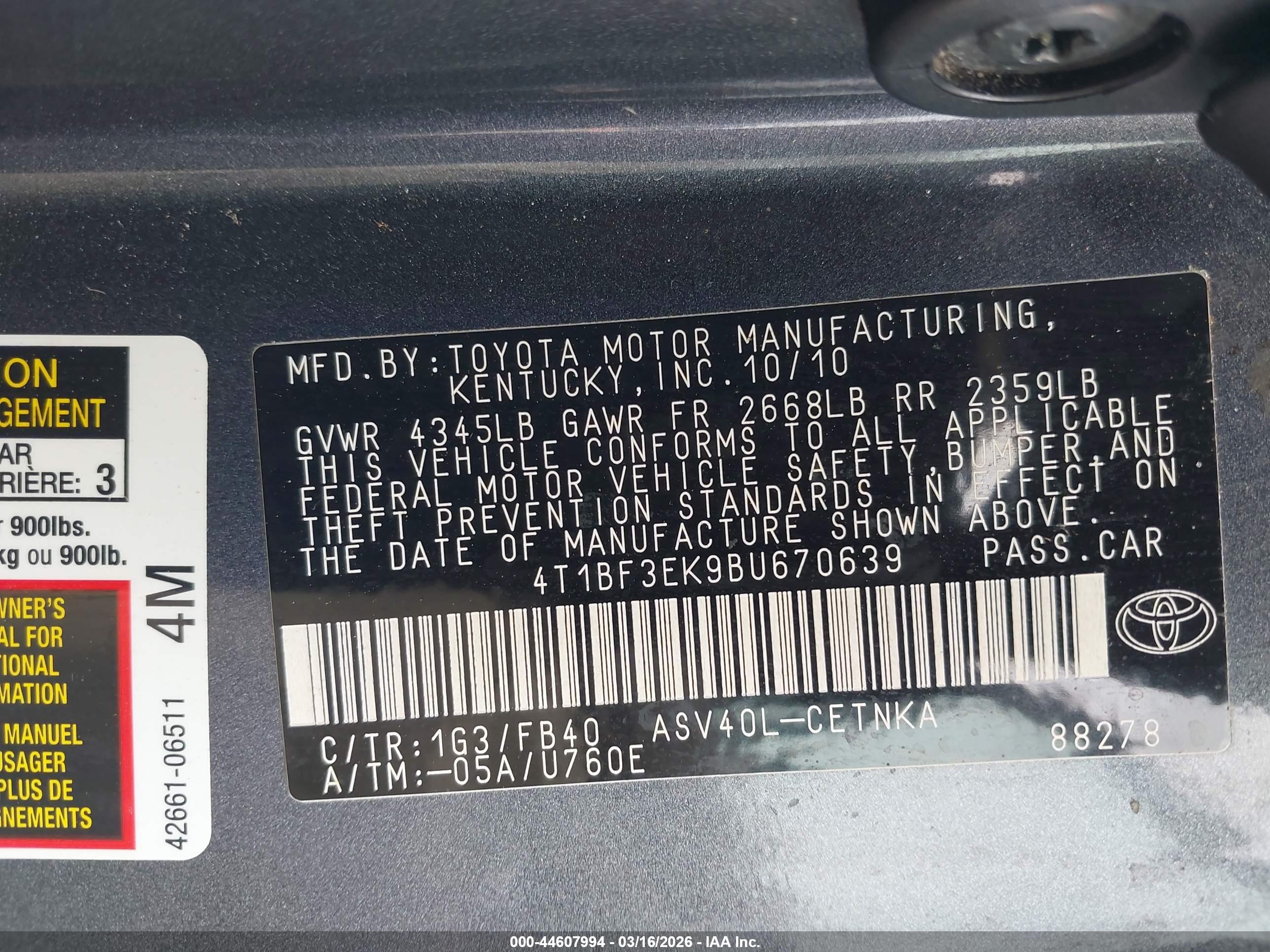 TOYOTA CAMRY image 9