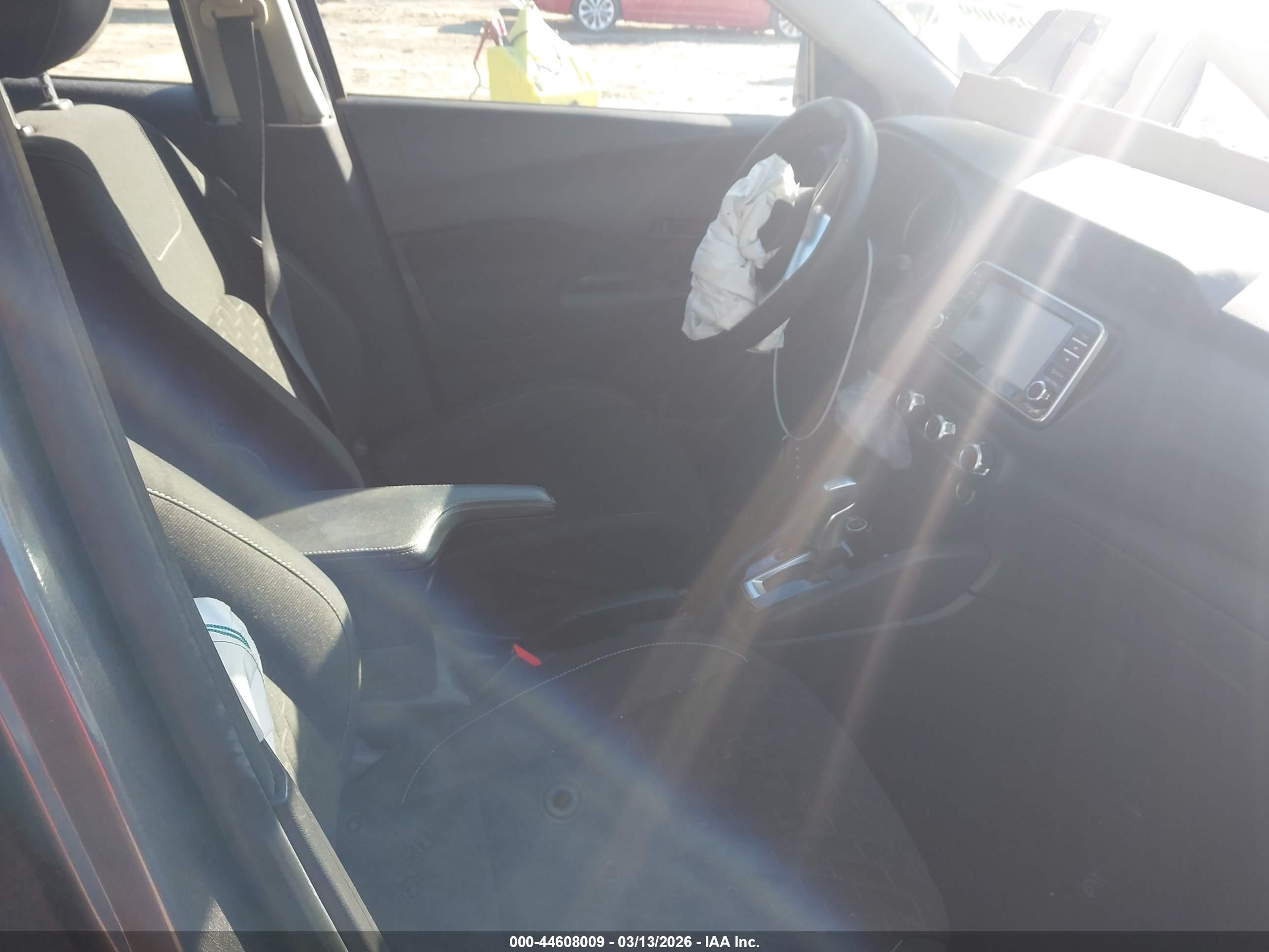 NISSAN KICKS image 5