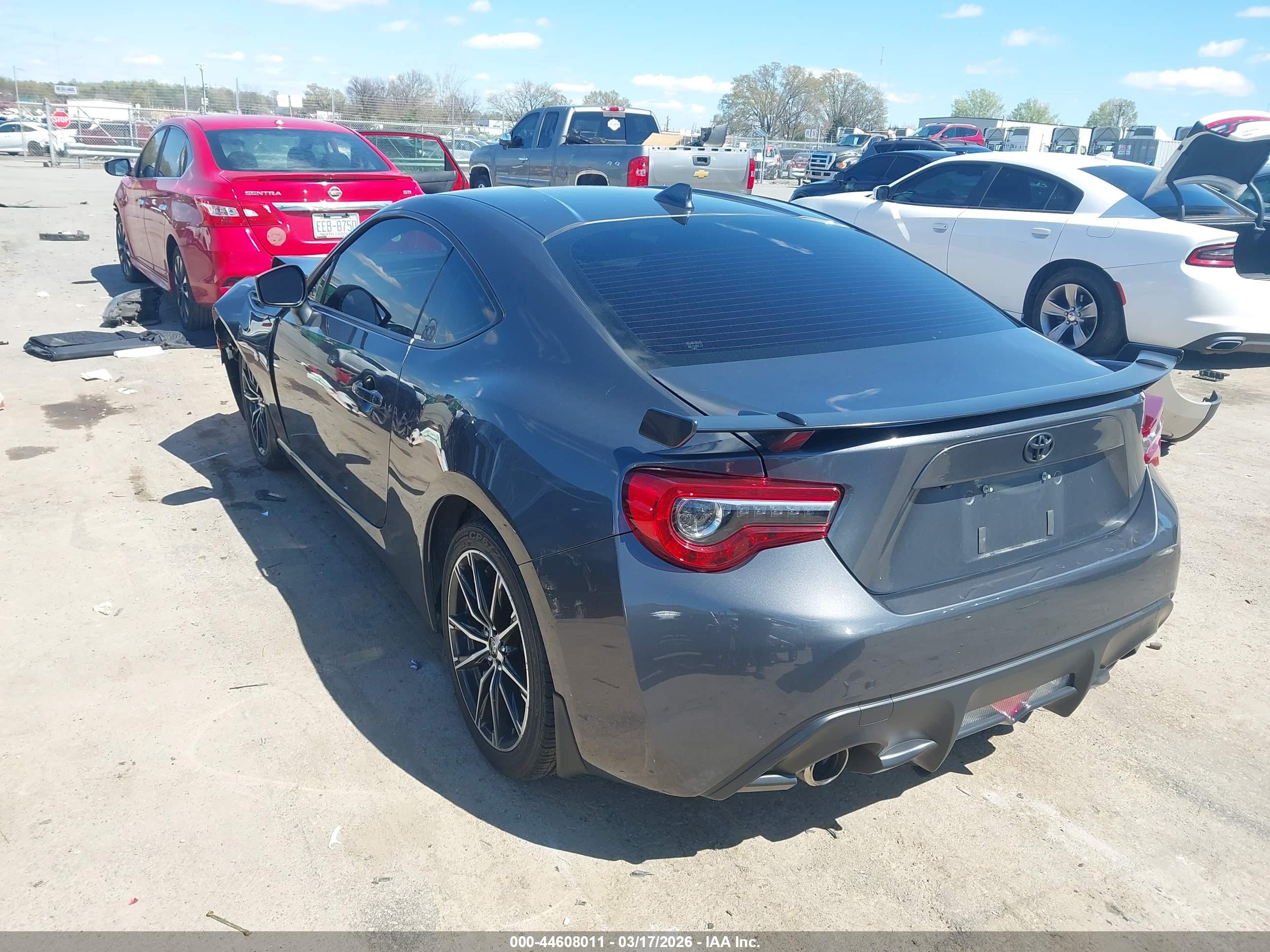 TOYOTA 86 image 3