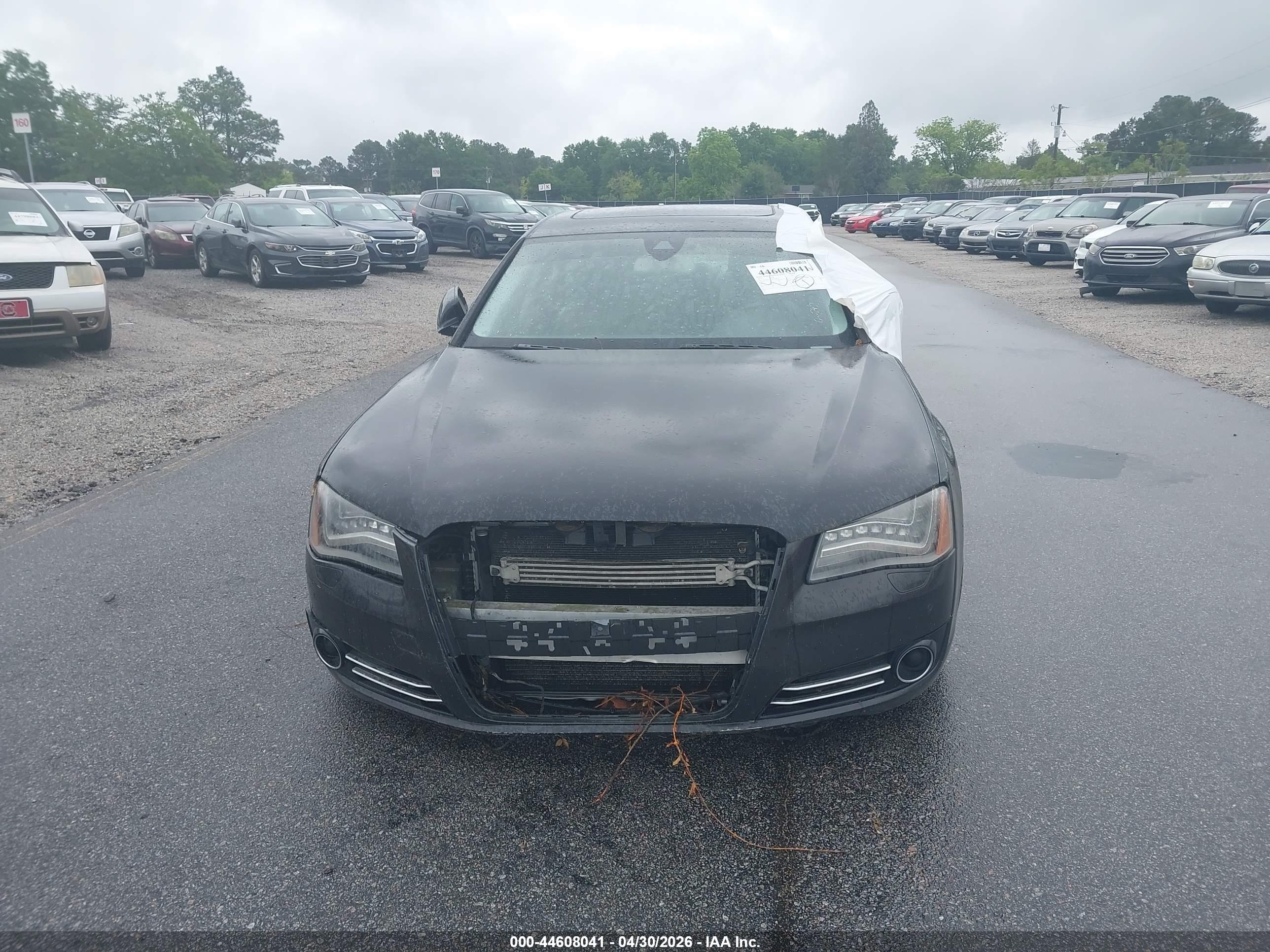AUDI A8 image 6