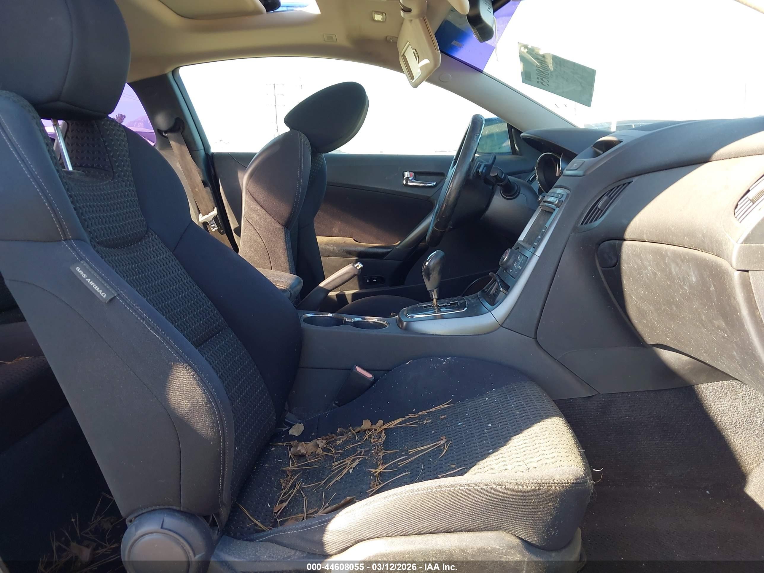 HYUNDAI GENESIS image 5
